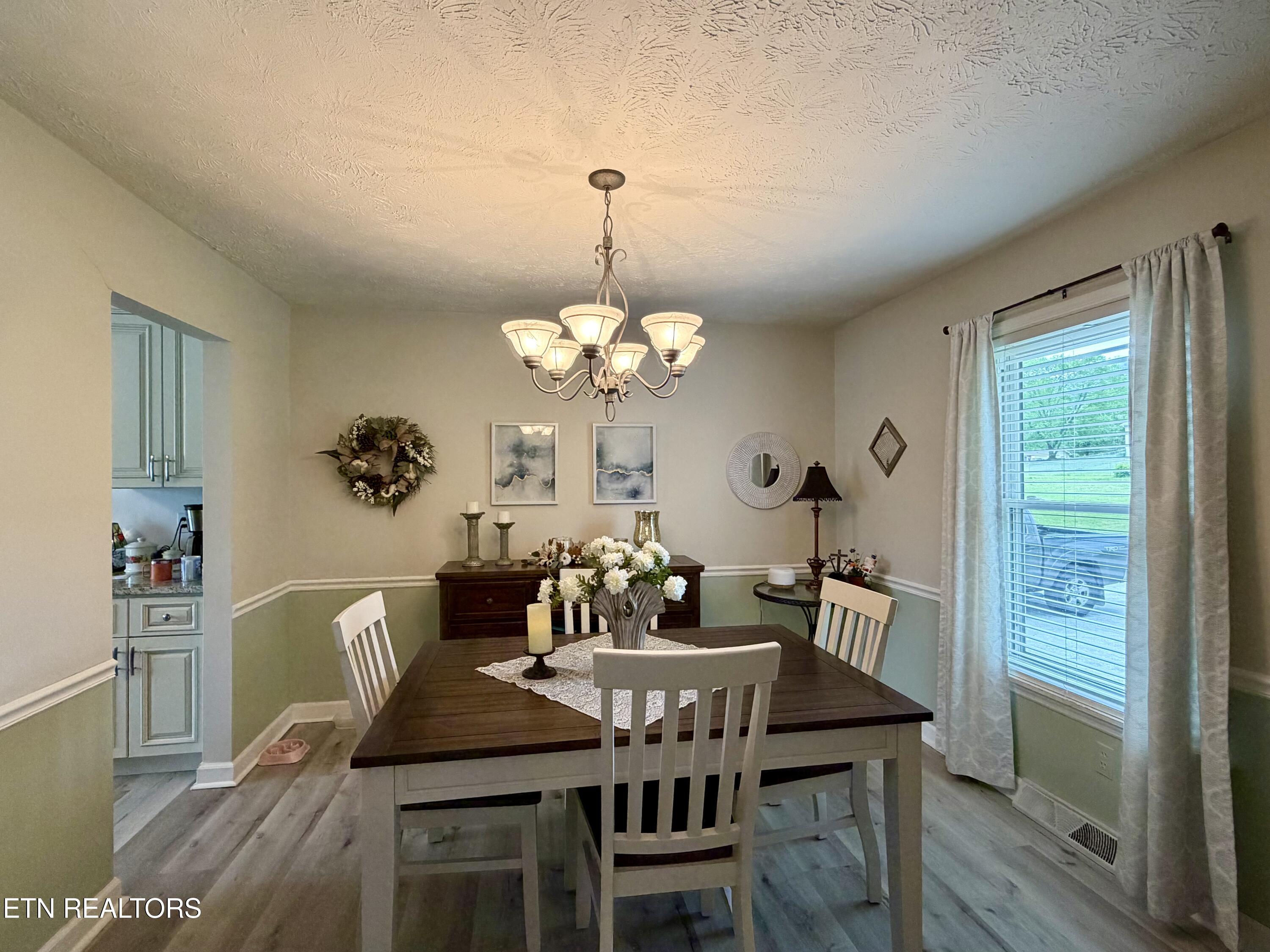 242 Thacker Drive Lafollette TN 37766
