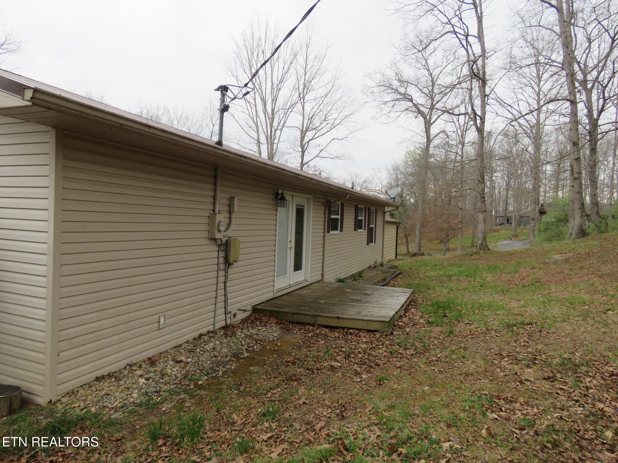120 Coffee Drive Helenwood TN 37755