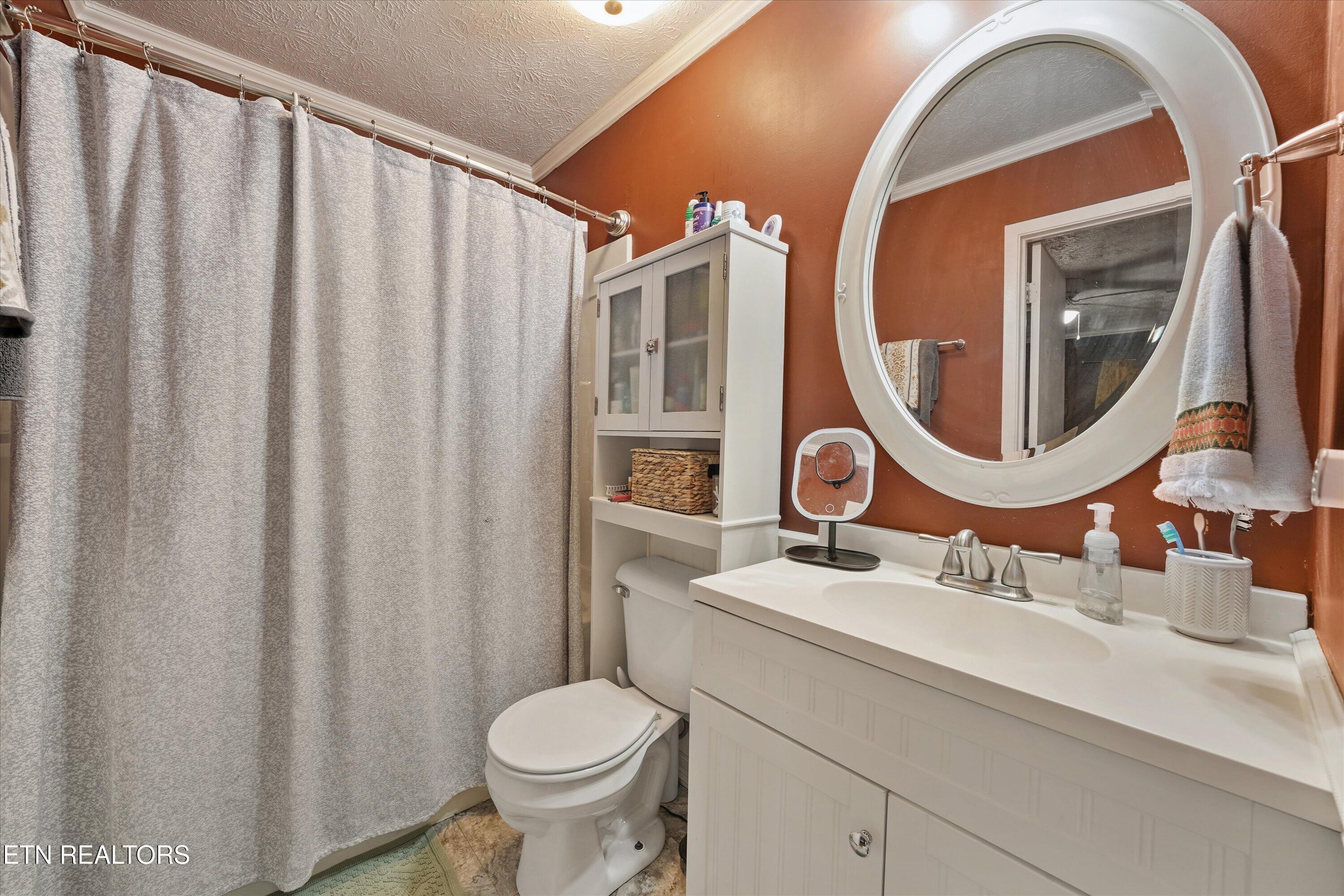 586 Randolph Drive Morristown TN 37813
