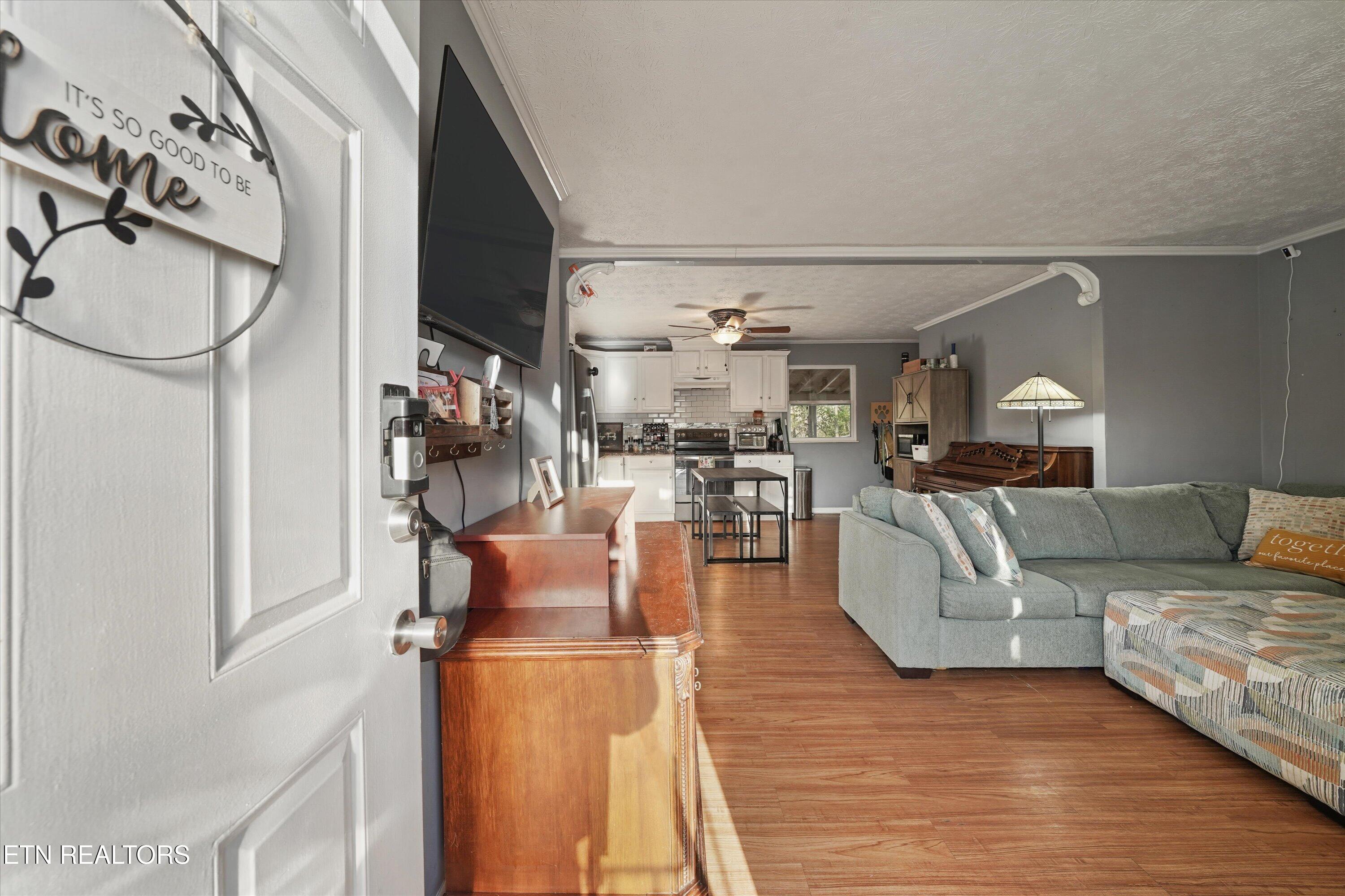 586 Randolph Drive Morristown TN 37813