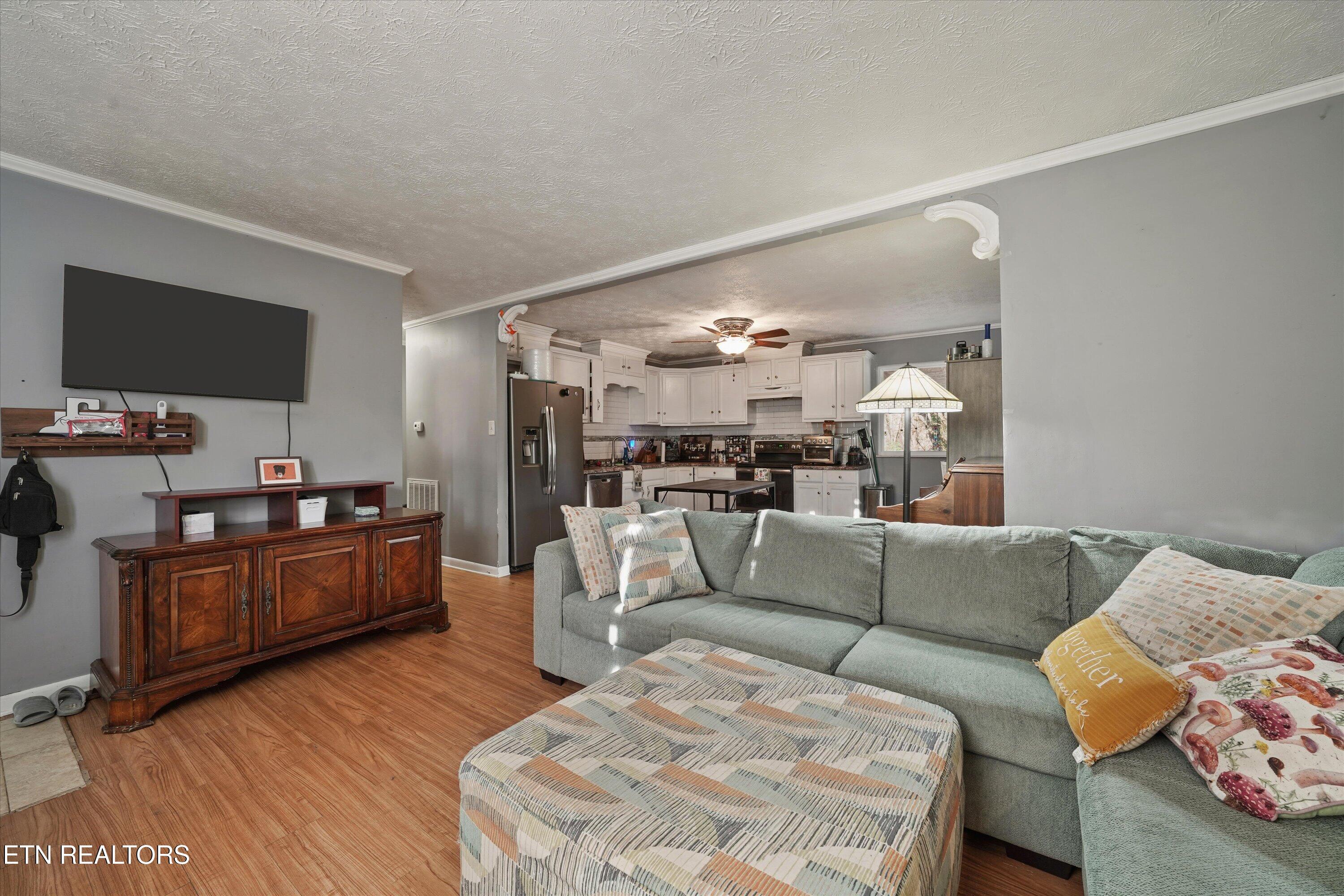 586 Randolph Drive Morristown TN 37813