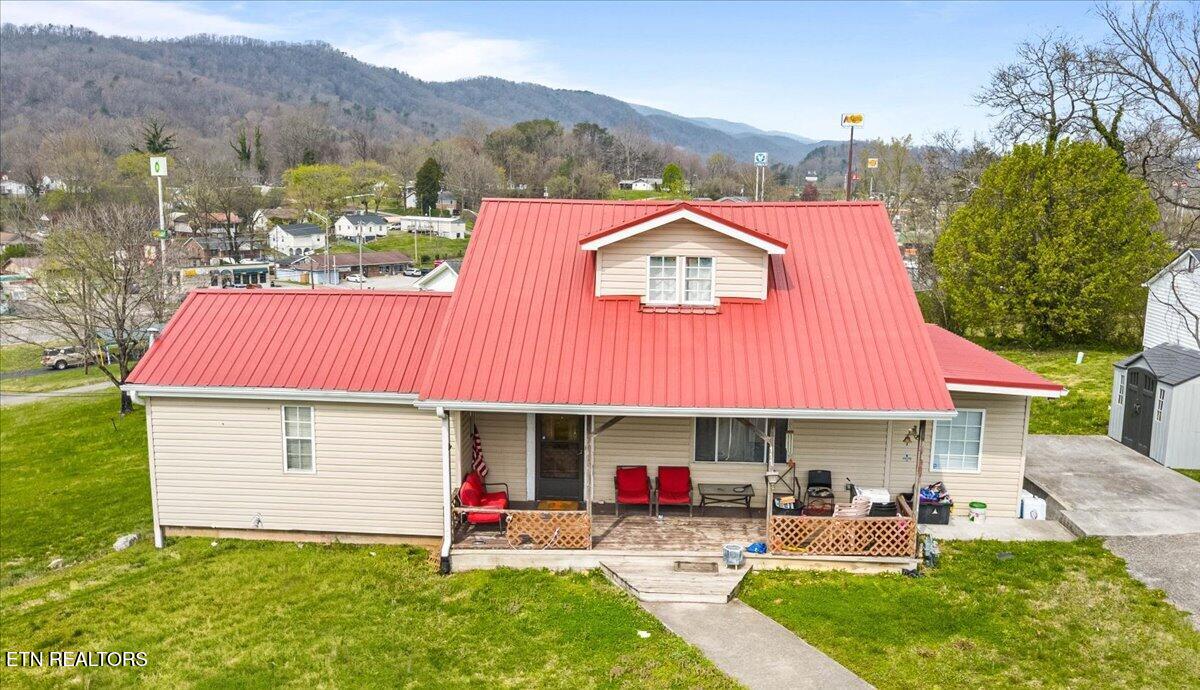 111 Longfield Road Rocky Top TN 37769