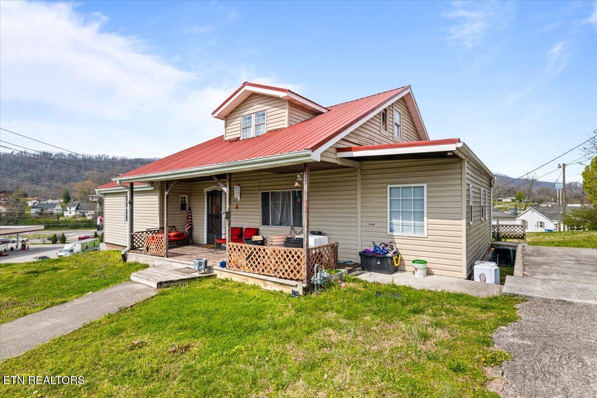 111 Longfield Road Rocky Top TN 37769