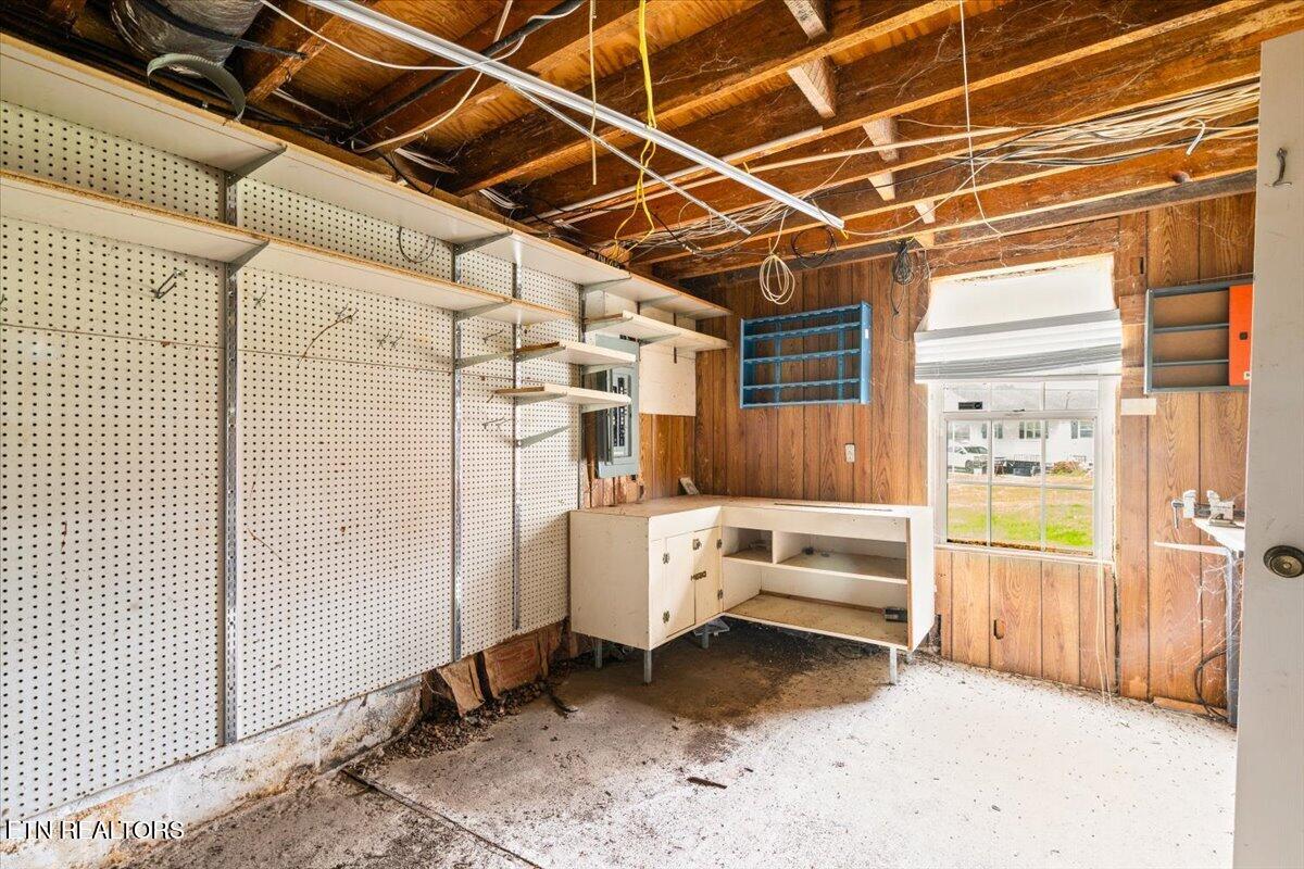 111 Longfield Road Rocky Top TN 37769