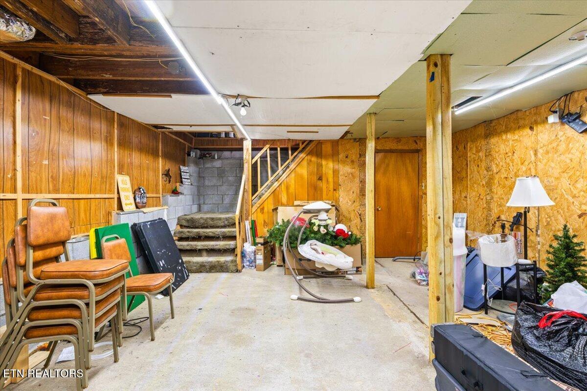 111 Longfield Road Rocky Top TN 37769