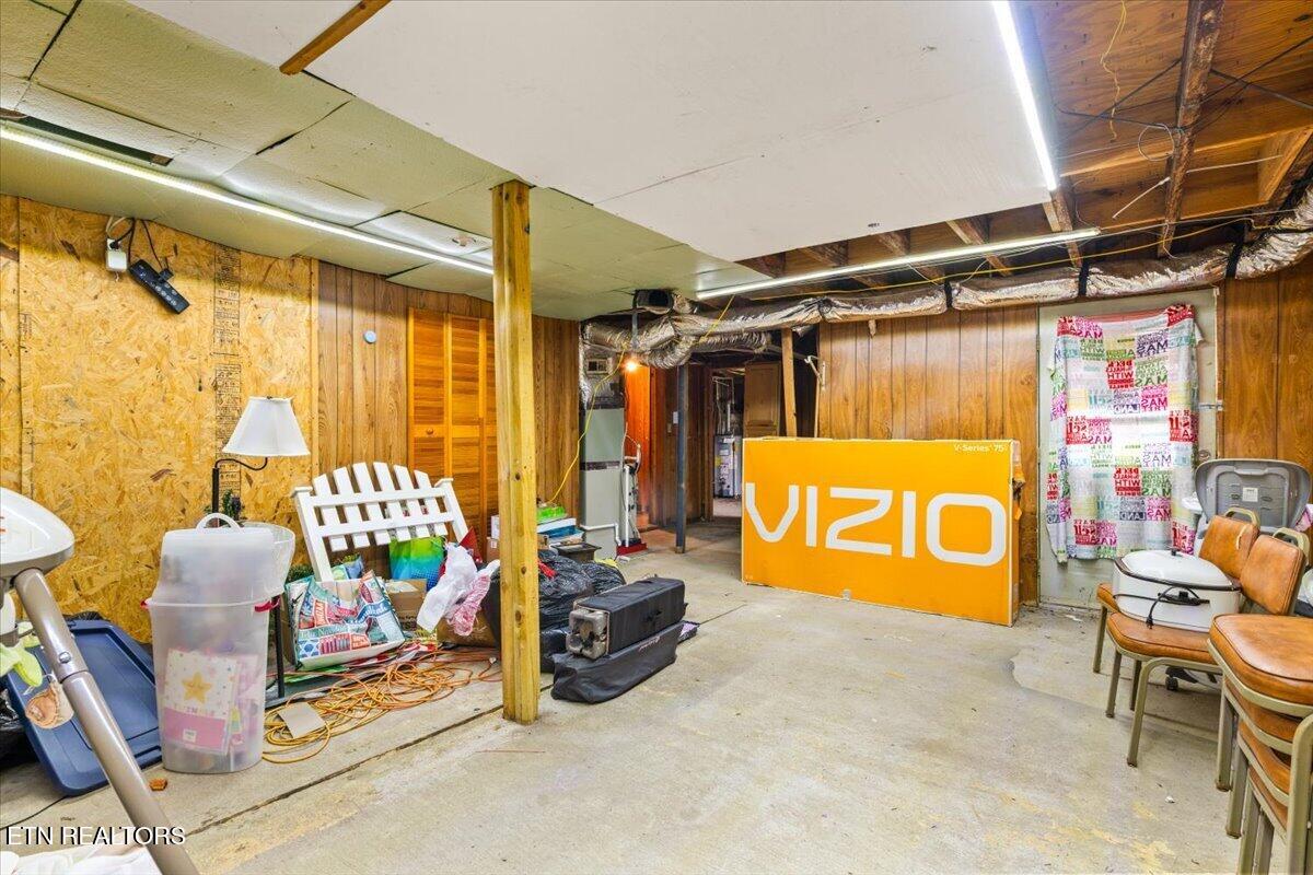 111 Longfield Road Rocky Top TN 37769