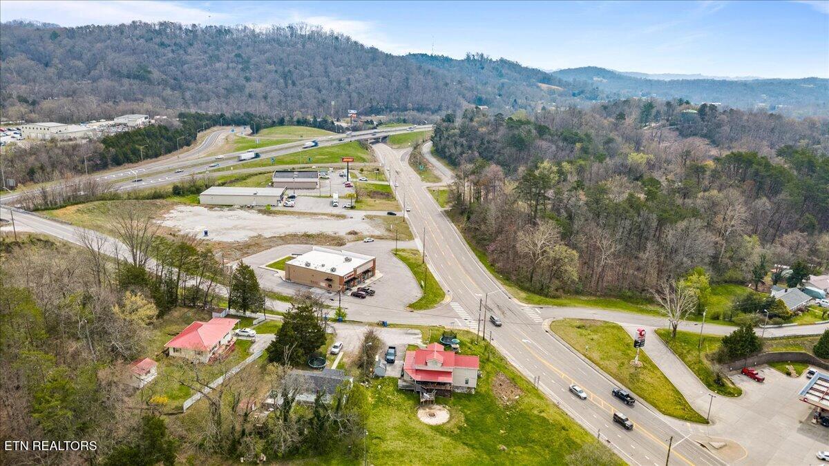 111 Longfield Road Rocky Top TN 37769