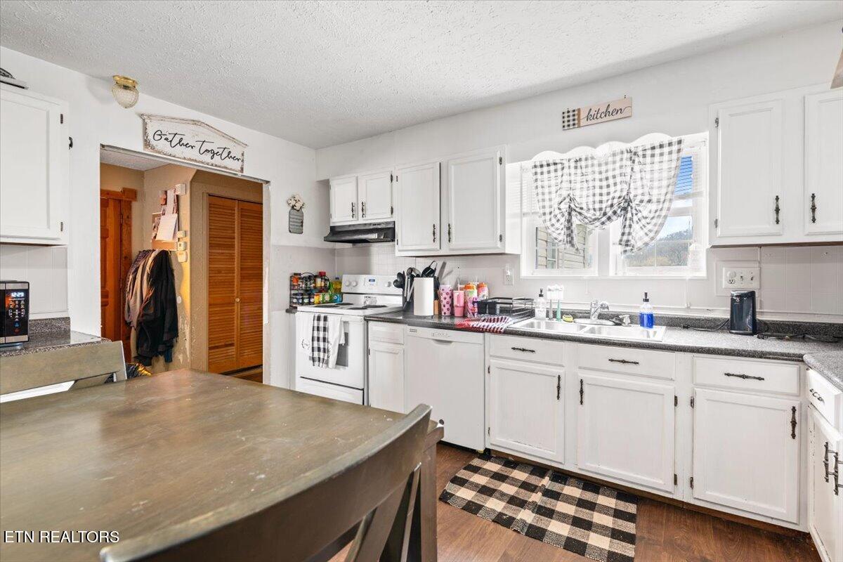 111 Longfield Road Rocky Top TN 37769