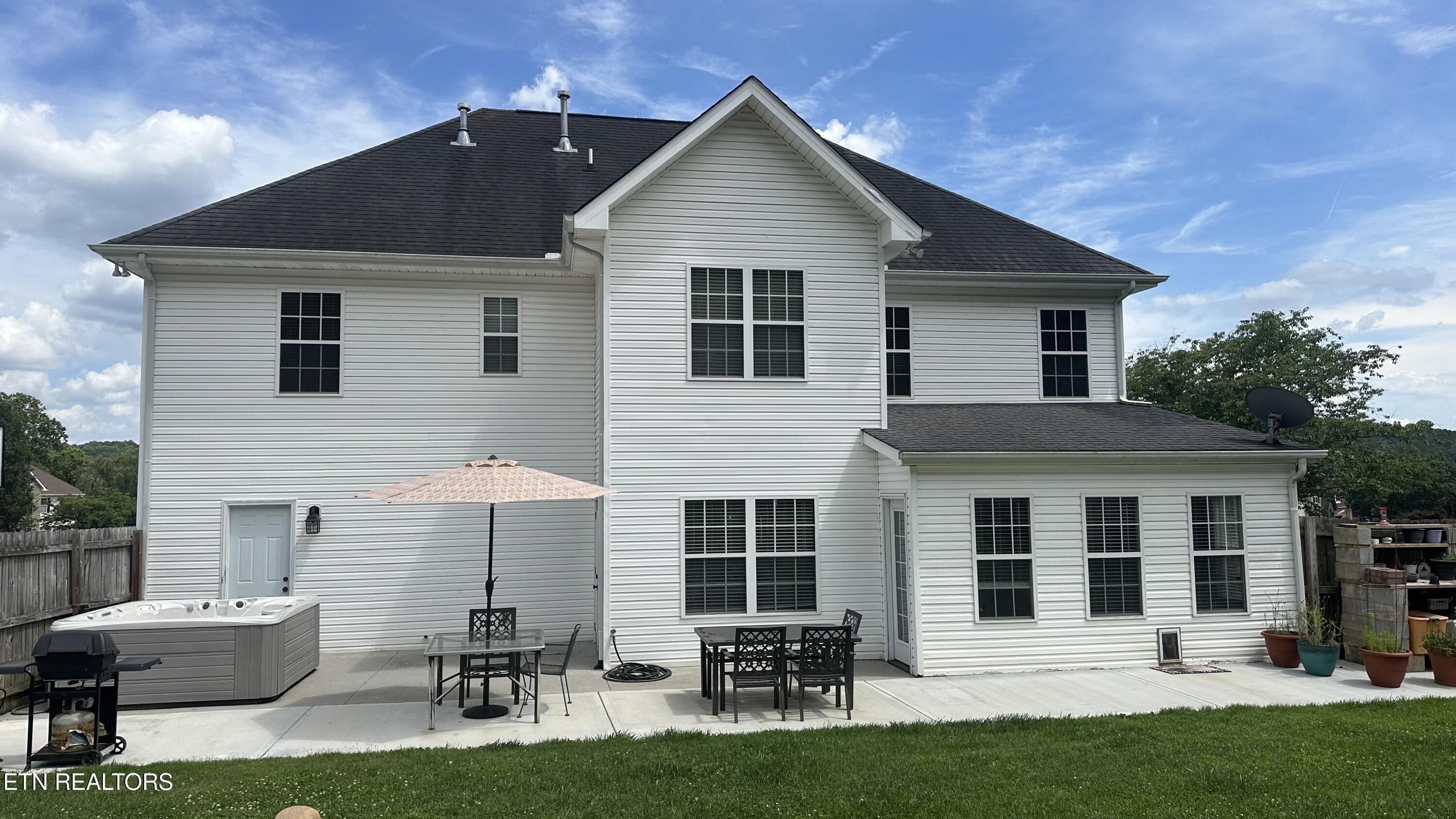 1145 Paxton Drive Knoxville TN 37918