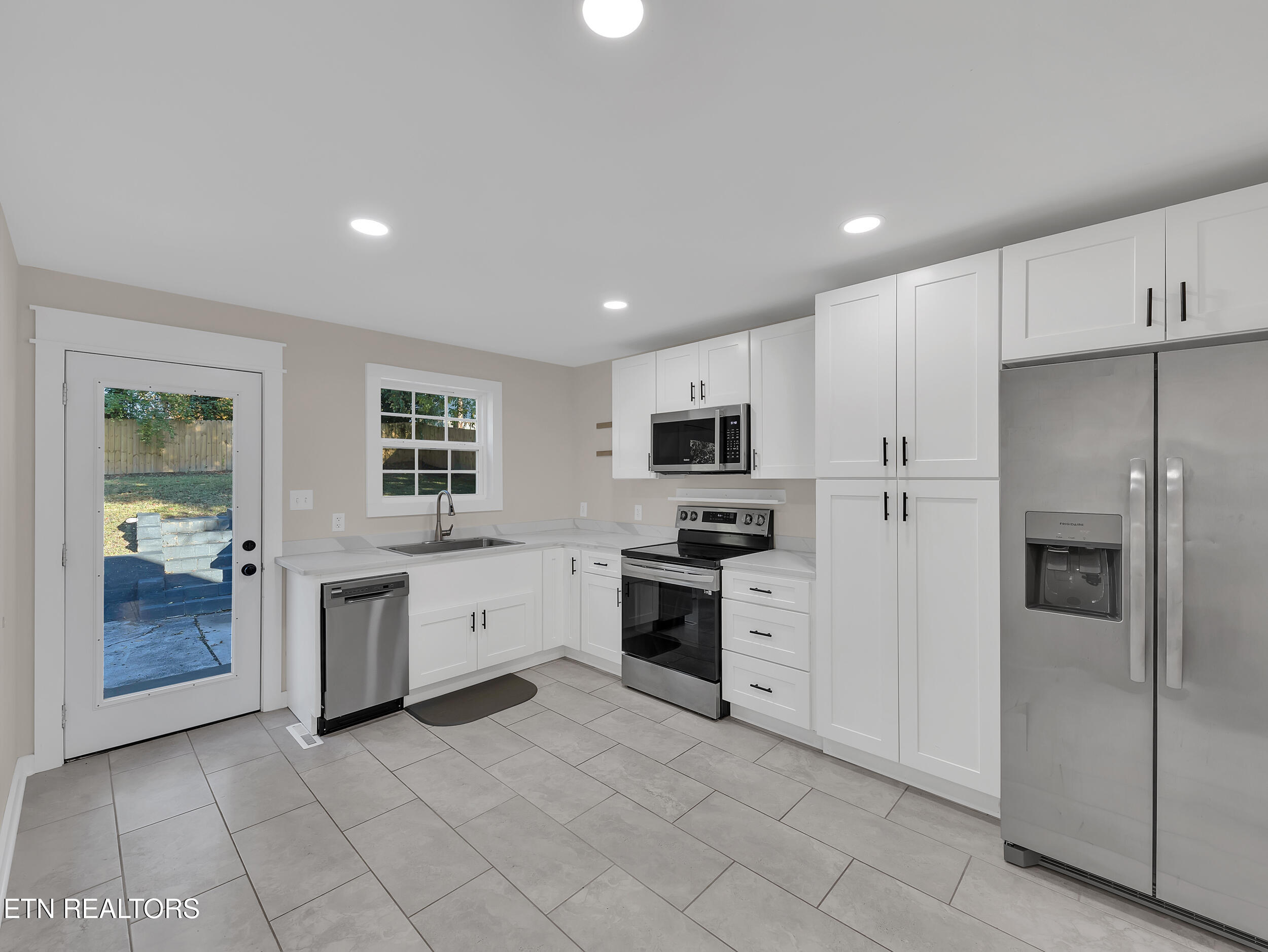 2505 Buffat Mill Road Knoxville TN 37917