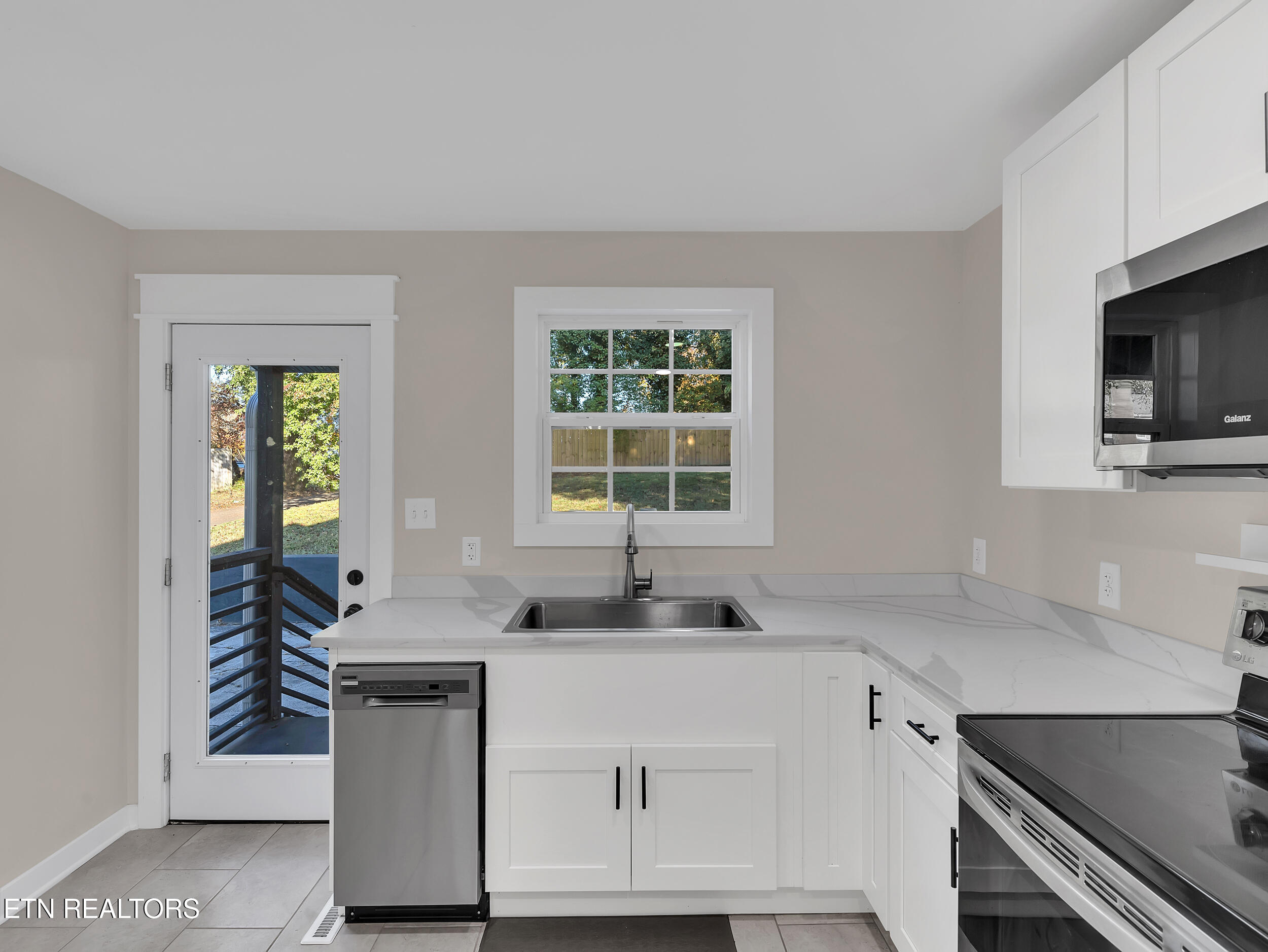 2505 Buffat Mill Road Knoxville TN 37917