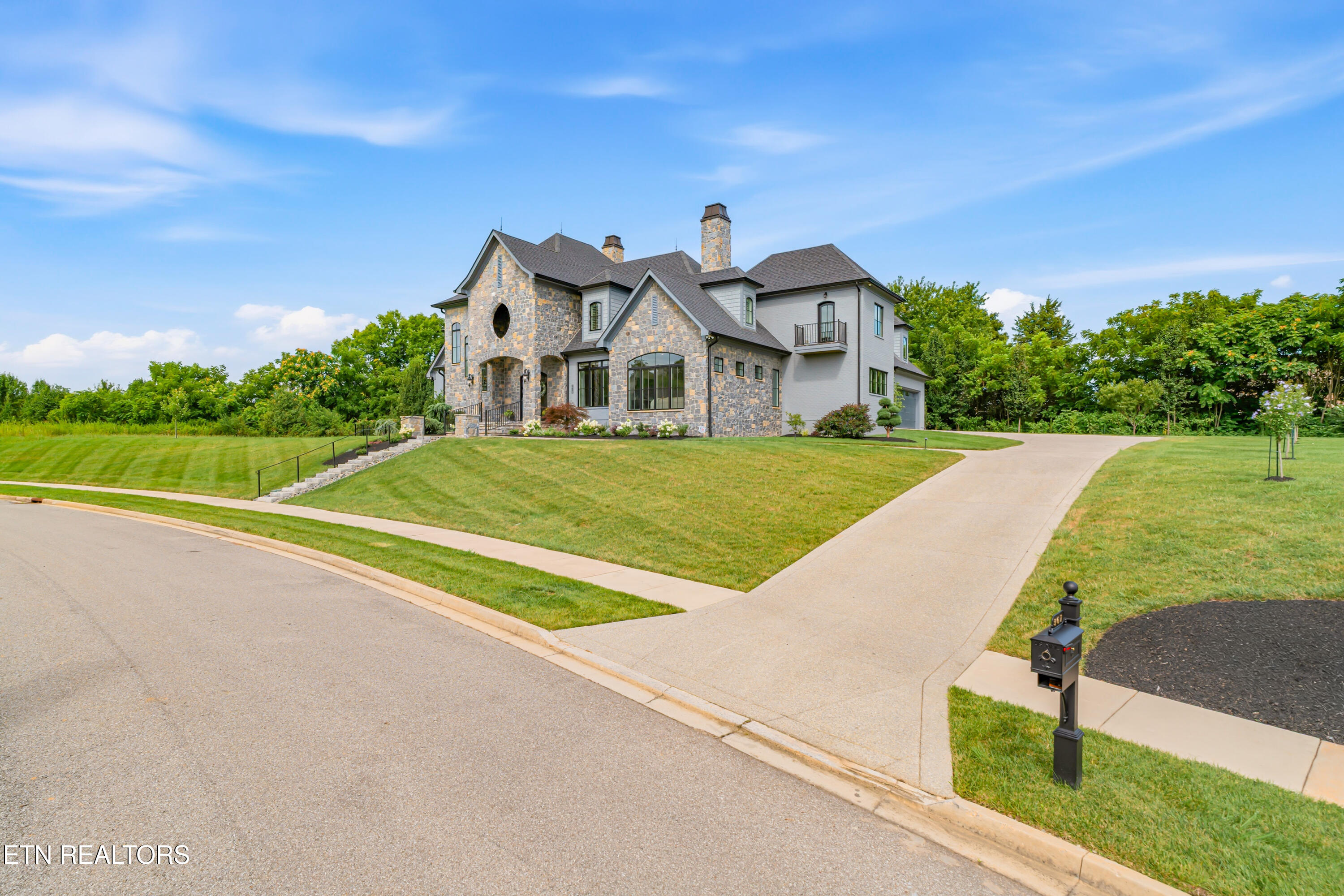 367 Barnsley Road Farragut TN 37934