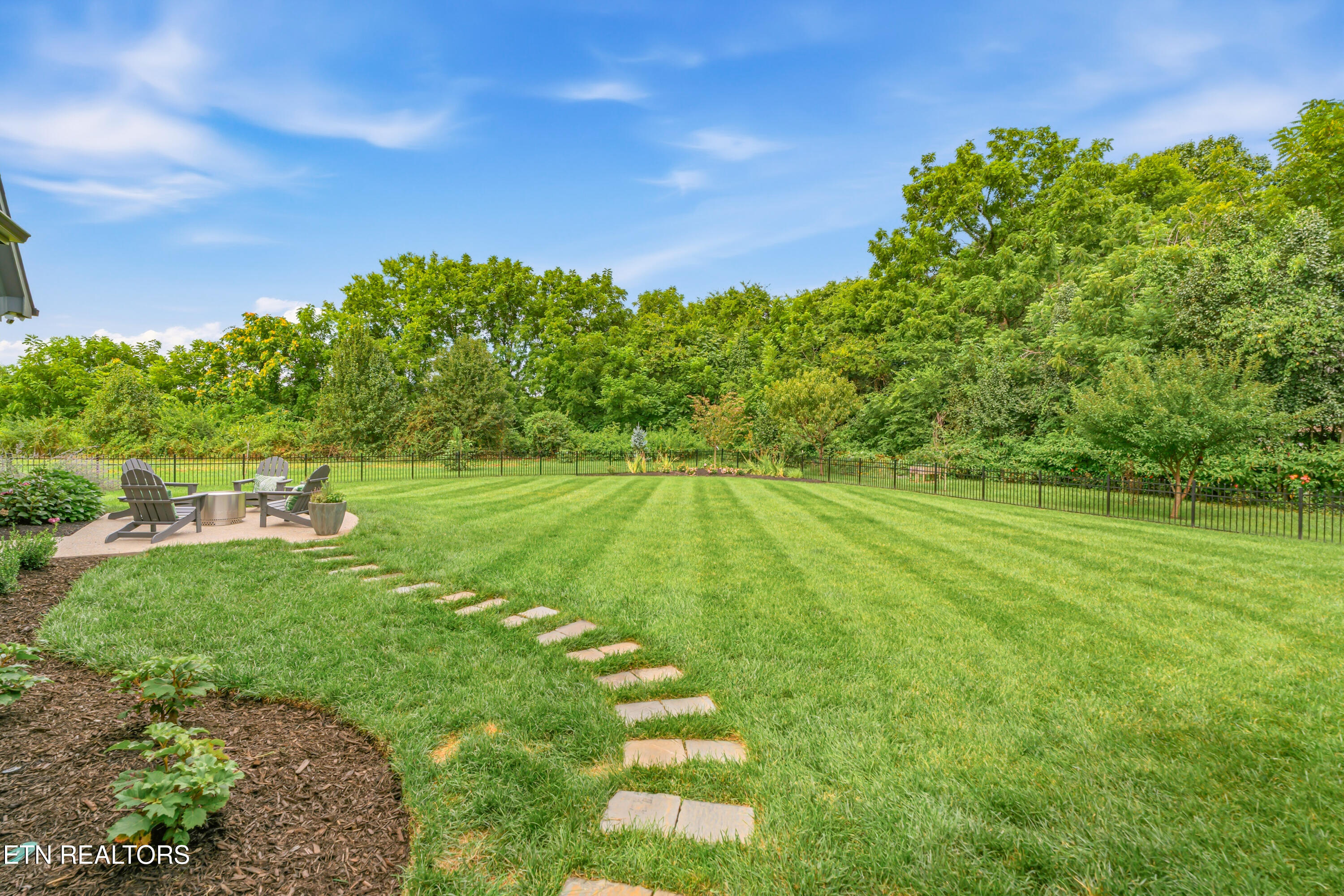 367 Barnsley Road Farragut TN 37934