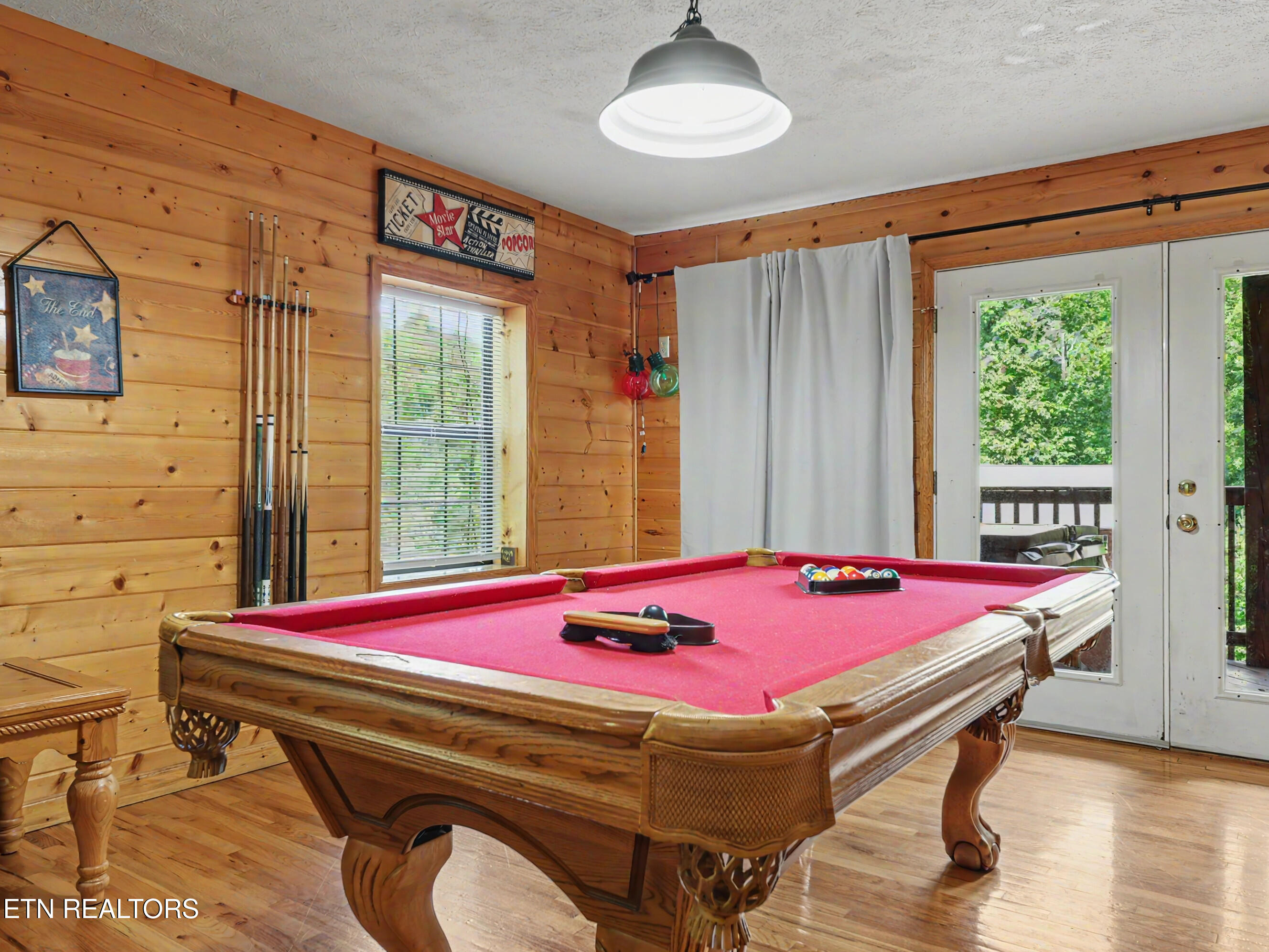 1609 Pinewood Way Sevierville TN 37862