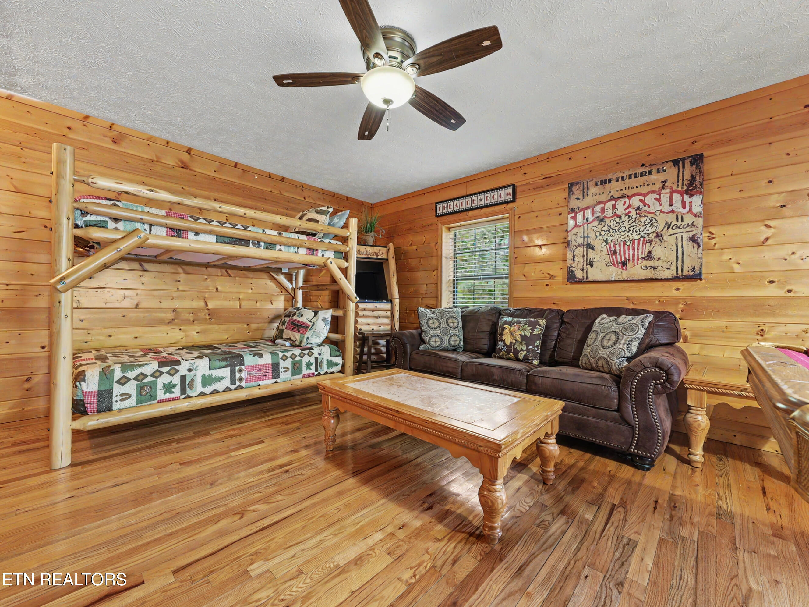 1609 Pinewood Way Sevierville TN 37862