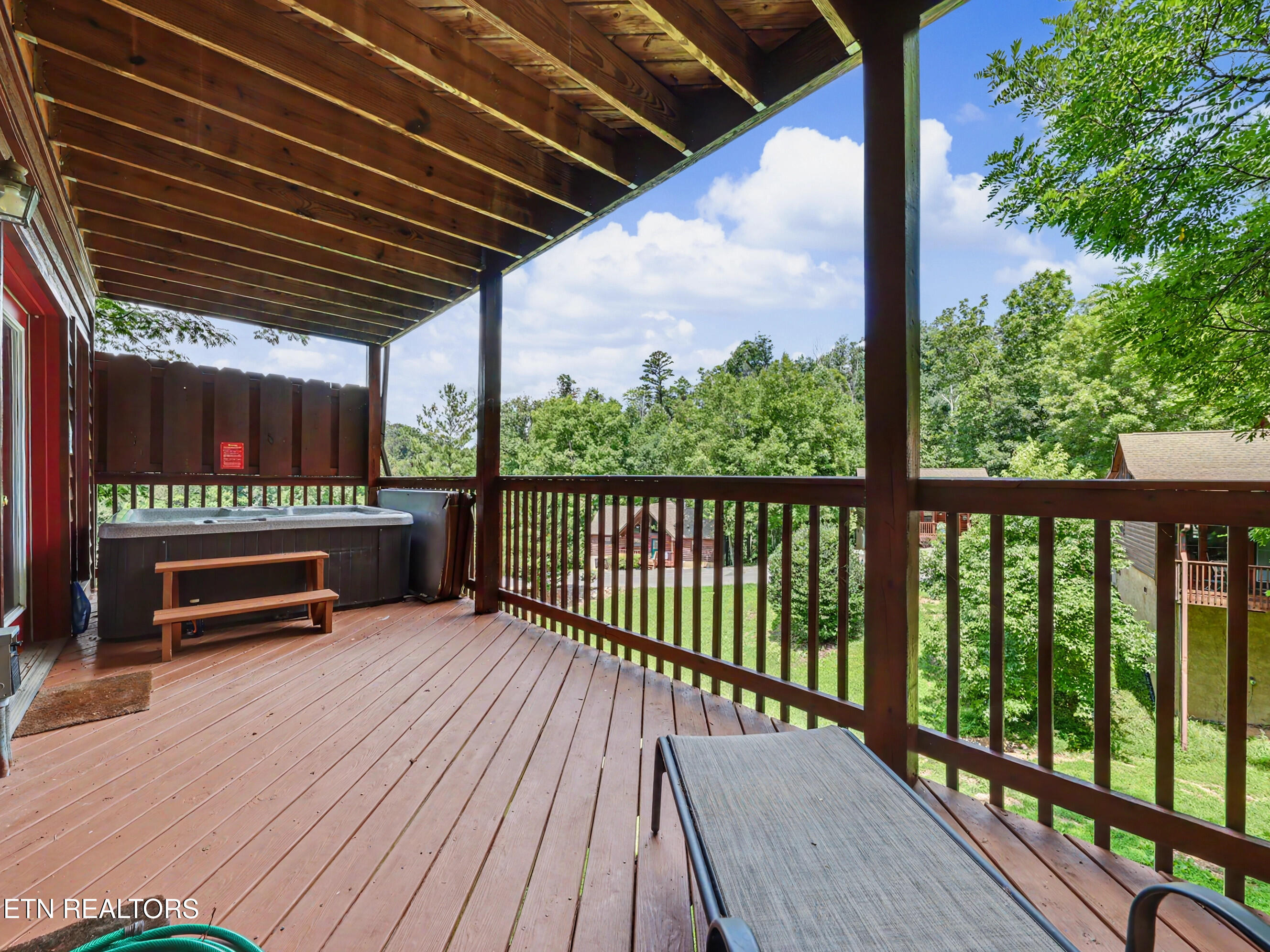 1609 Pinewood Way Sevierville TN 37862