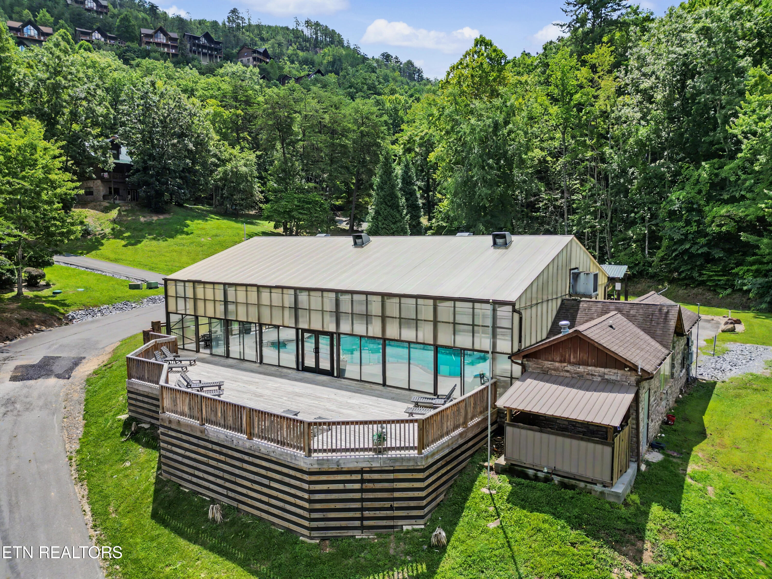 1609 Pinewood Way Sevierville TN 37862