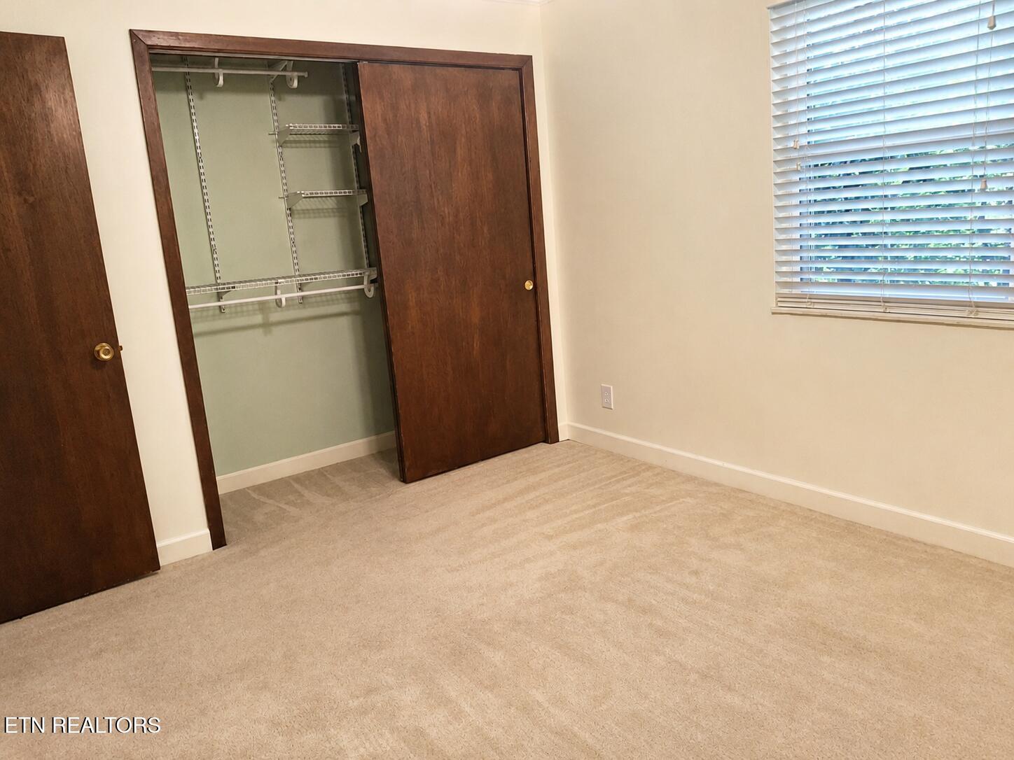 18 Moore Lane Oak Ridge TN 37830