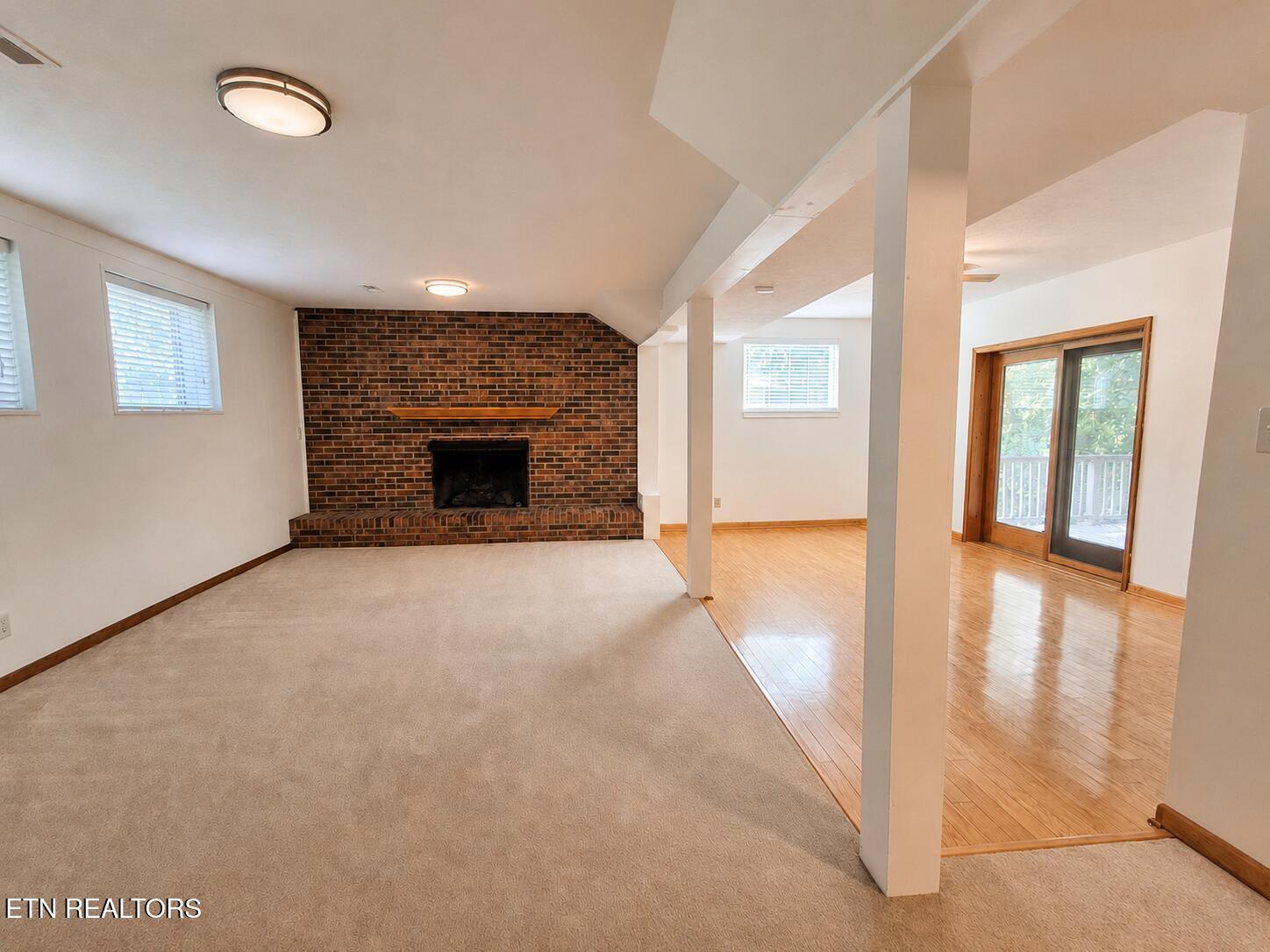 18 Moore Lane Oak Ridge TN 37830