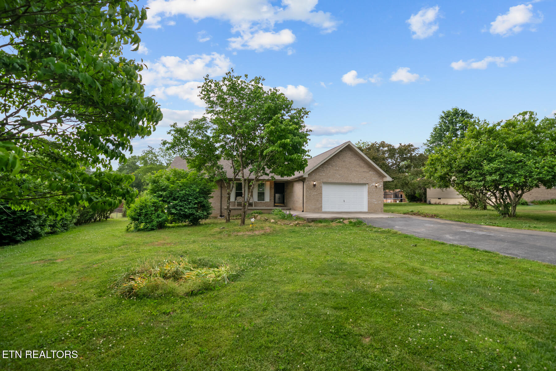 130 Chestnut Court Crossville TN 38555