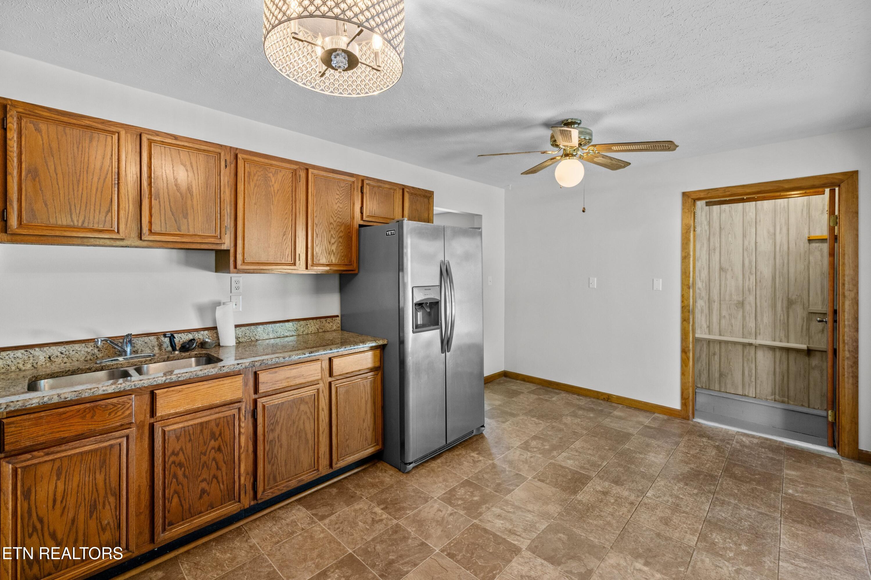155 Neely Drive New Tazewell TN 37825