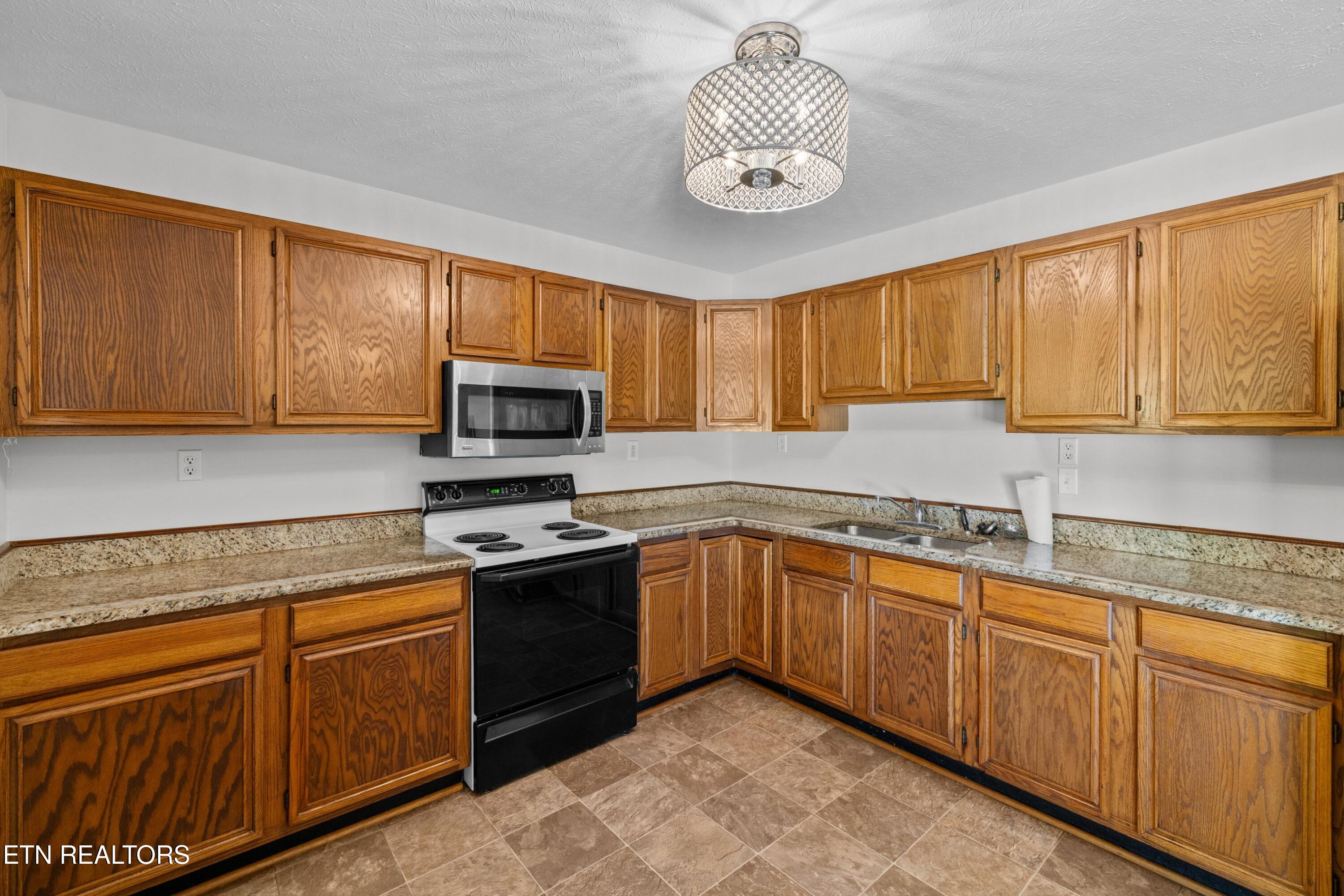 155 Neely Drive New Tazewell TN 37825
