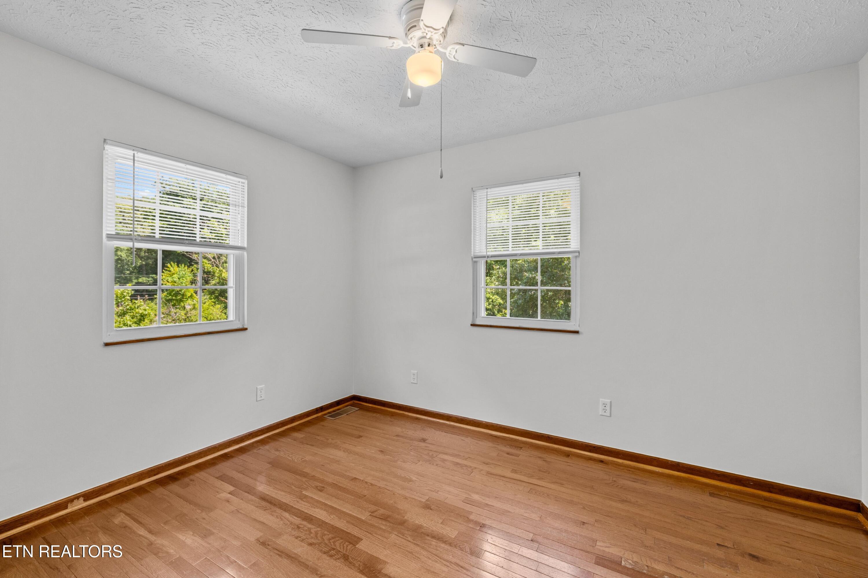 155 Neely Drive New Tazewell TN 37825