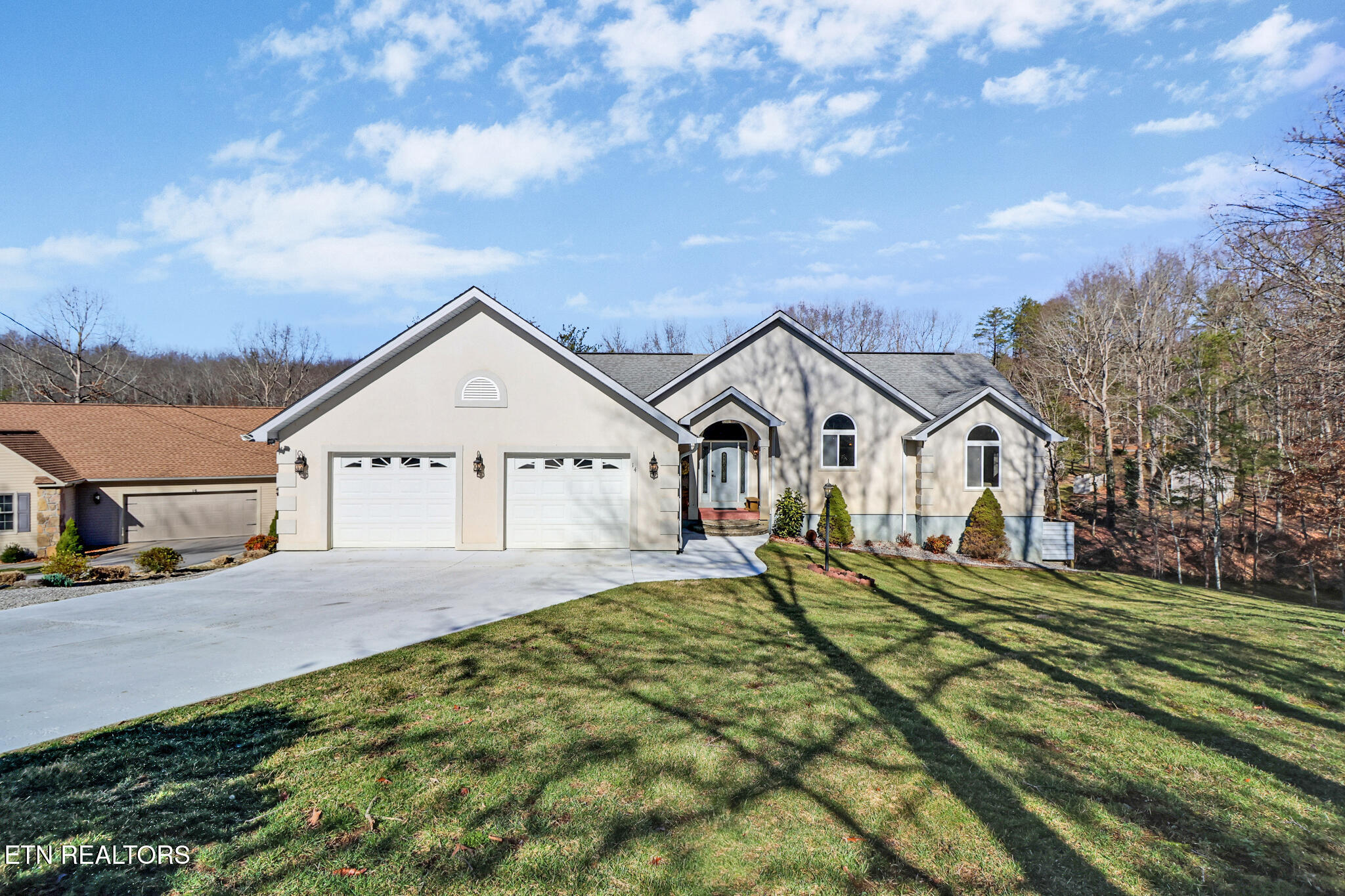 14 Needham Terrace Crossville TN 38558