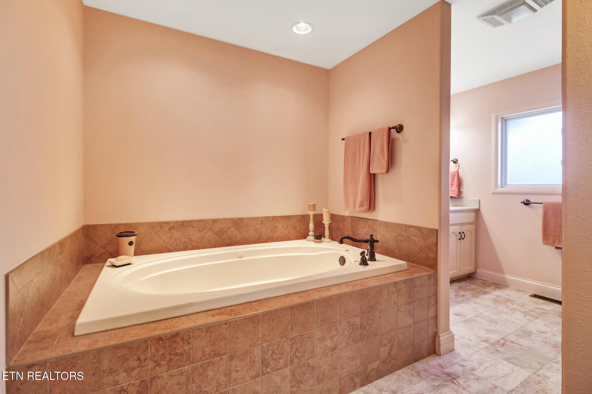14 Needham Terrace Crossville TN 38558