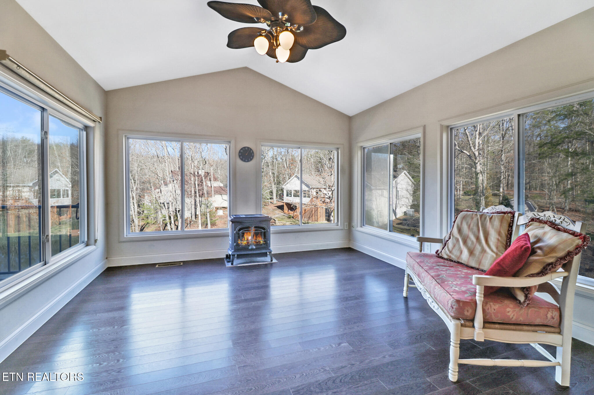 14 Needham Terrace Crossville TN 38558
