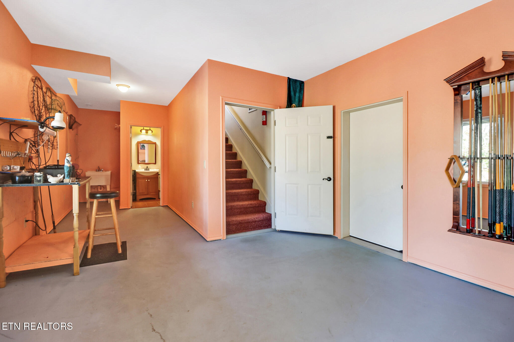 14 Needham Terrace Crossville TN 38558
