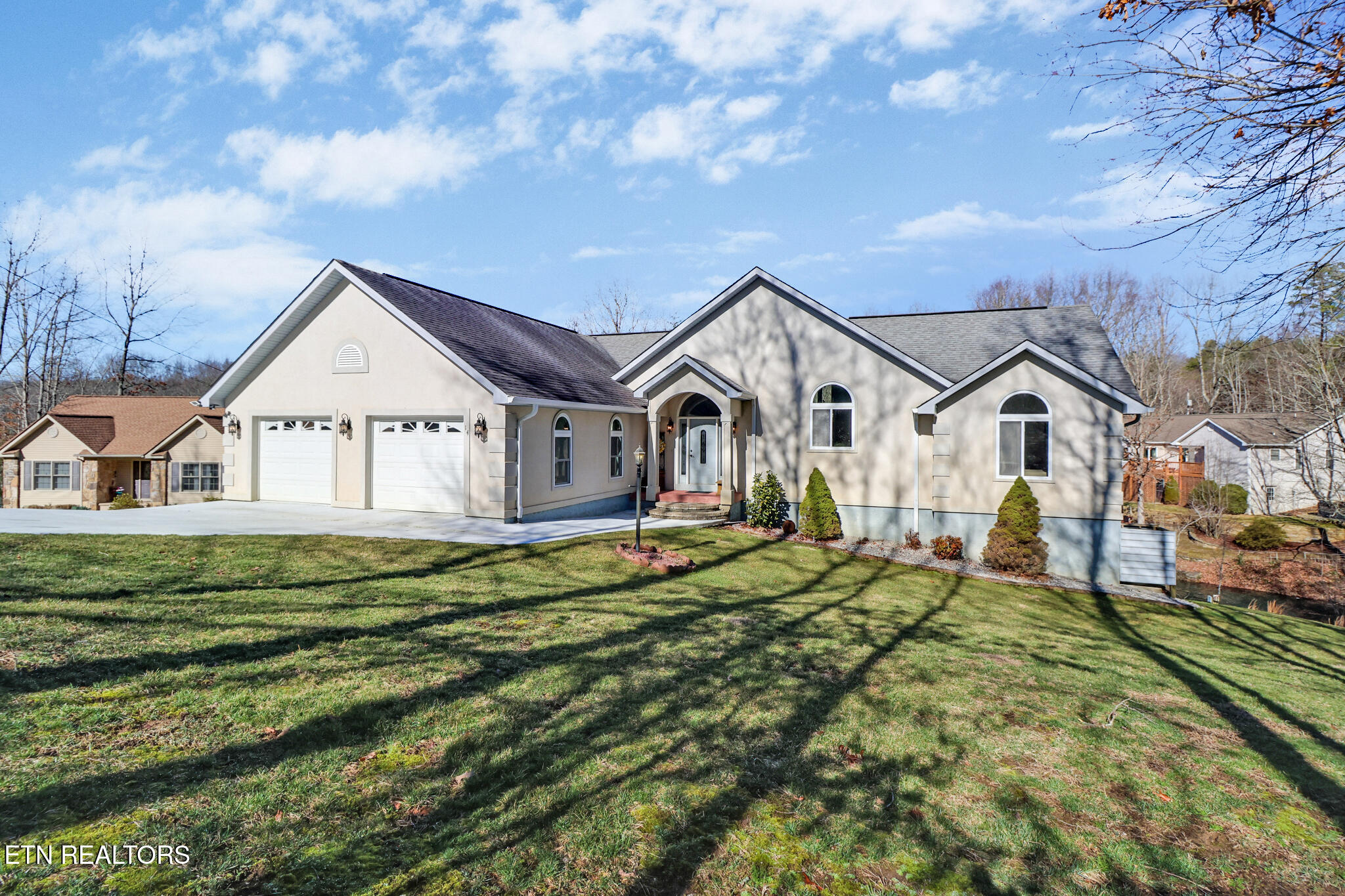 14 Needham Terrace Crossville TN 38558