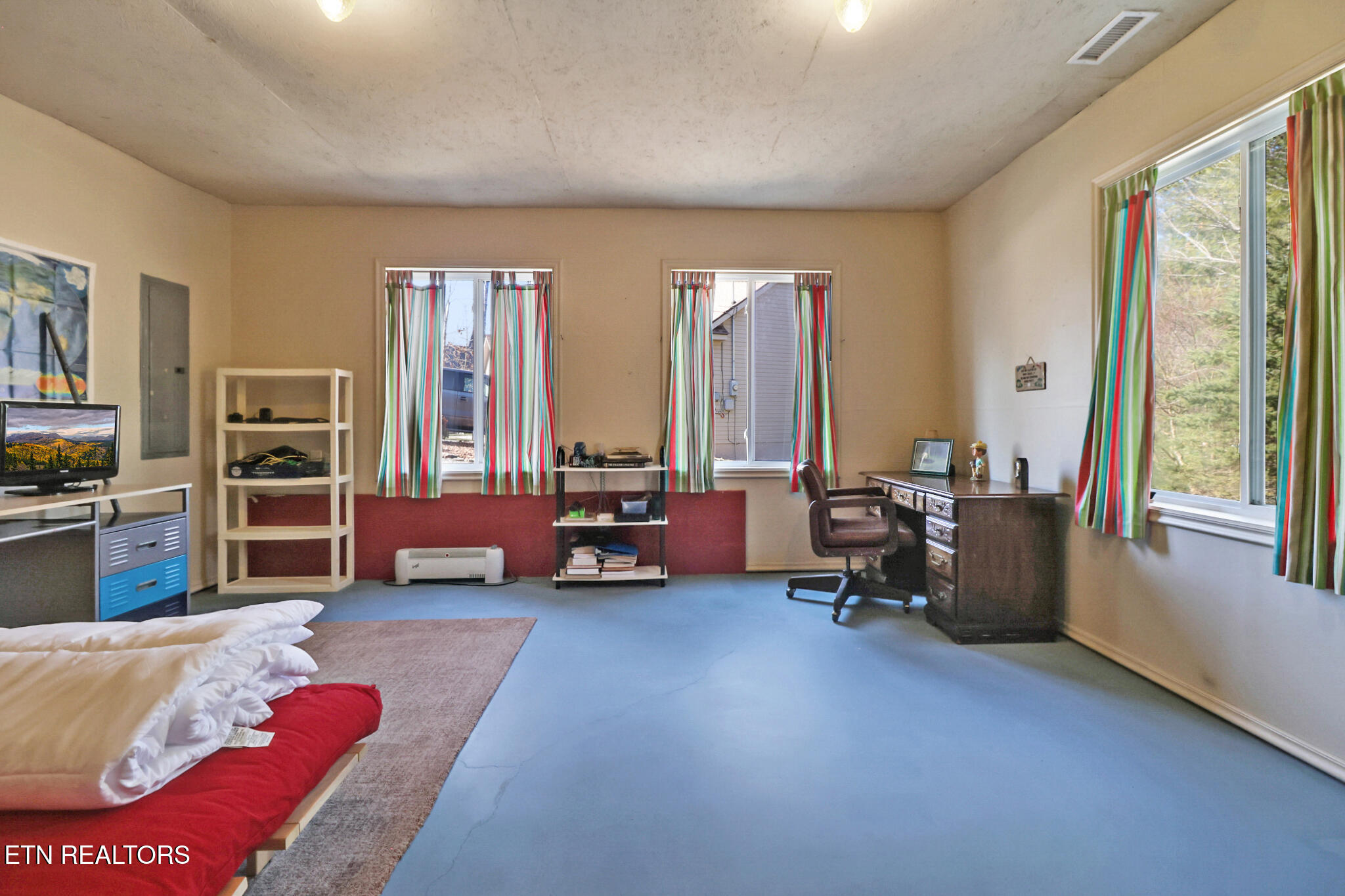 14 Needham Terrace Crossville TN 38558