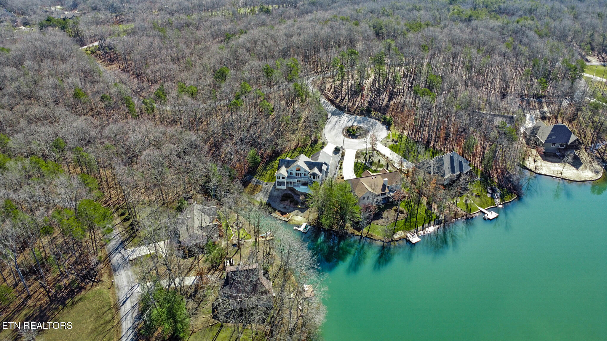 14 Needham Terrace Crossville TN 38558