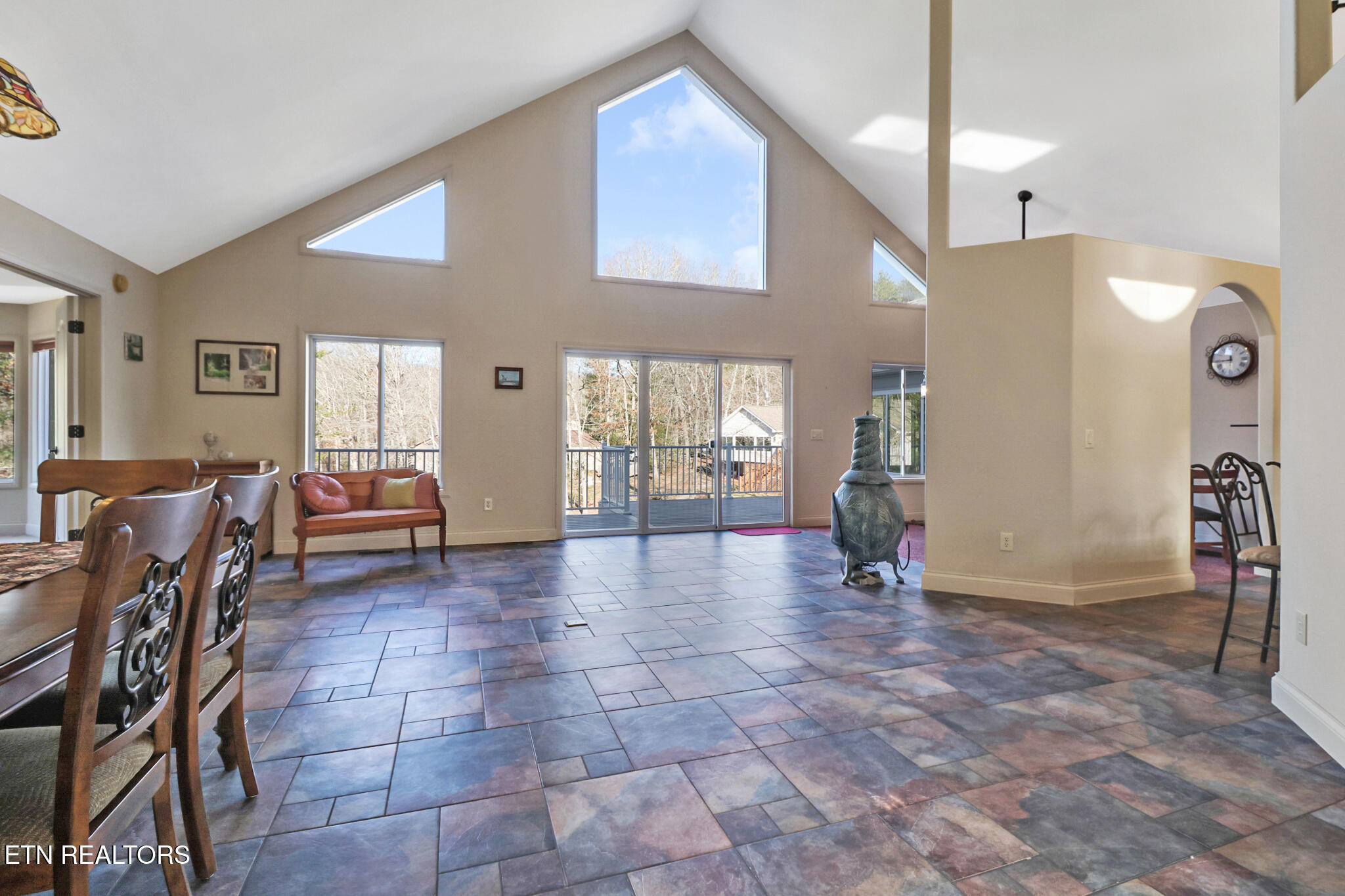 14 Needham Terrace Crossville TN 38558