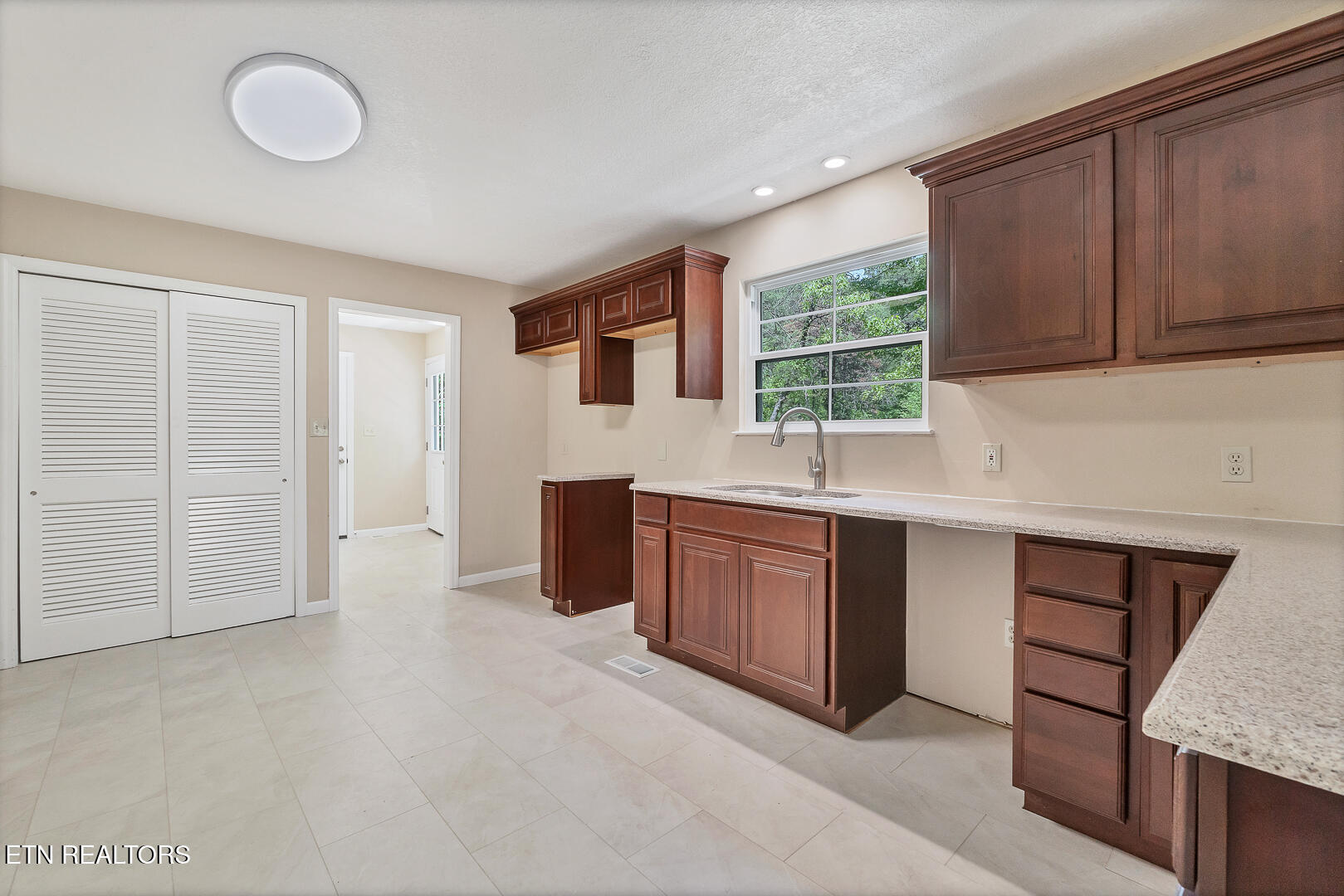 6842 Four Mile Road Maryville TN 37803