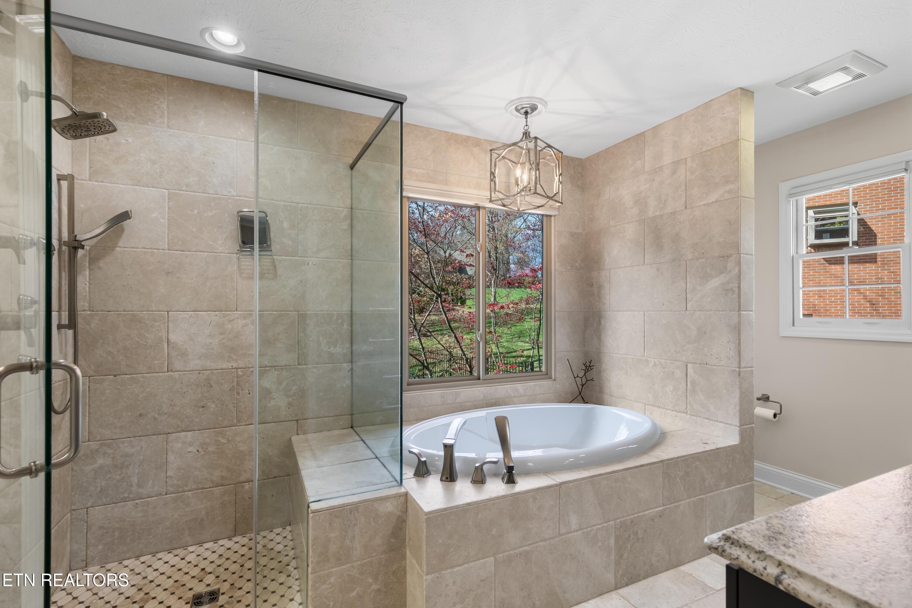 724 Summit Lake Court Knoxville TN 37922