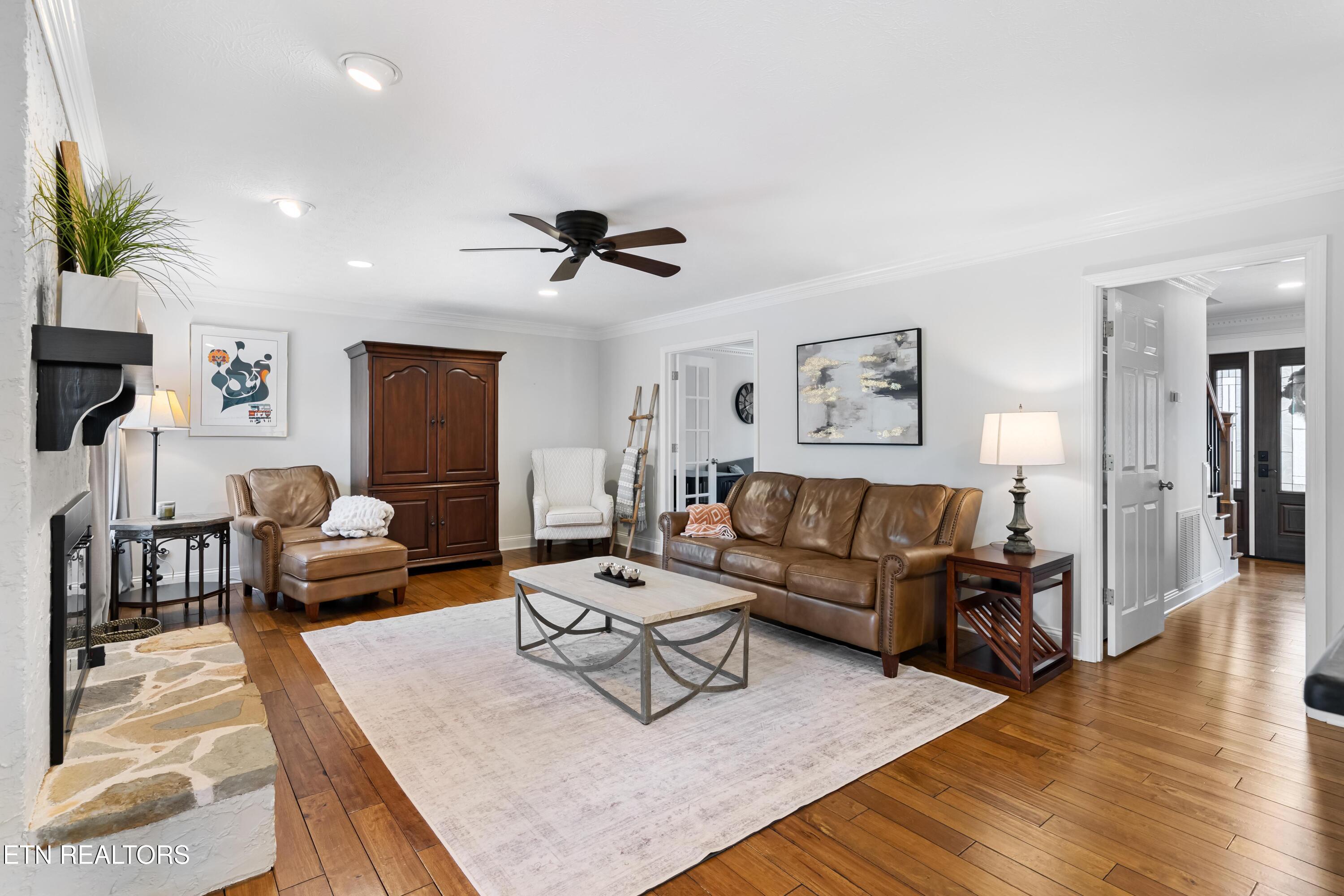 724 Summit Lake Court Knoxville TN 37922