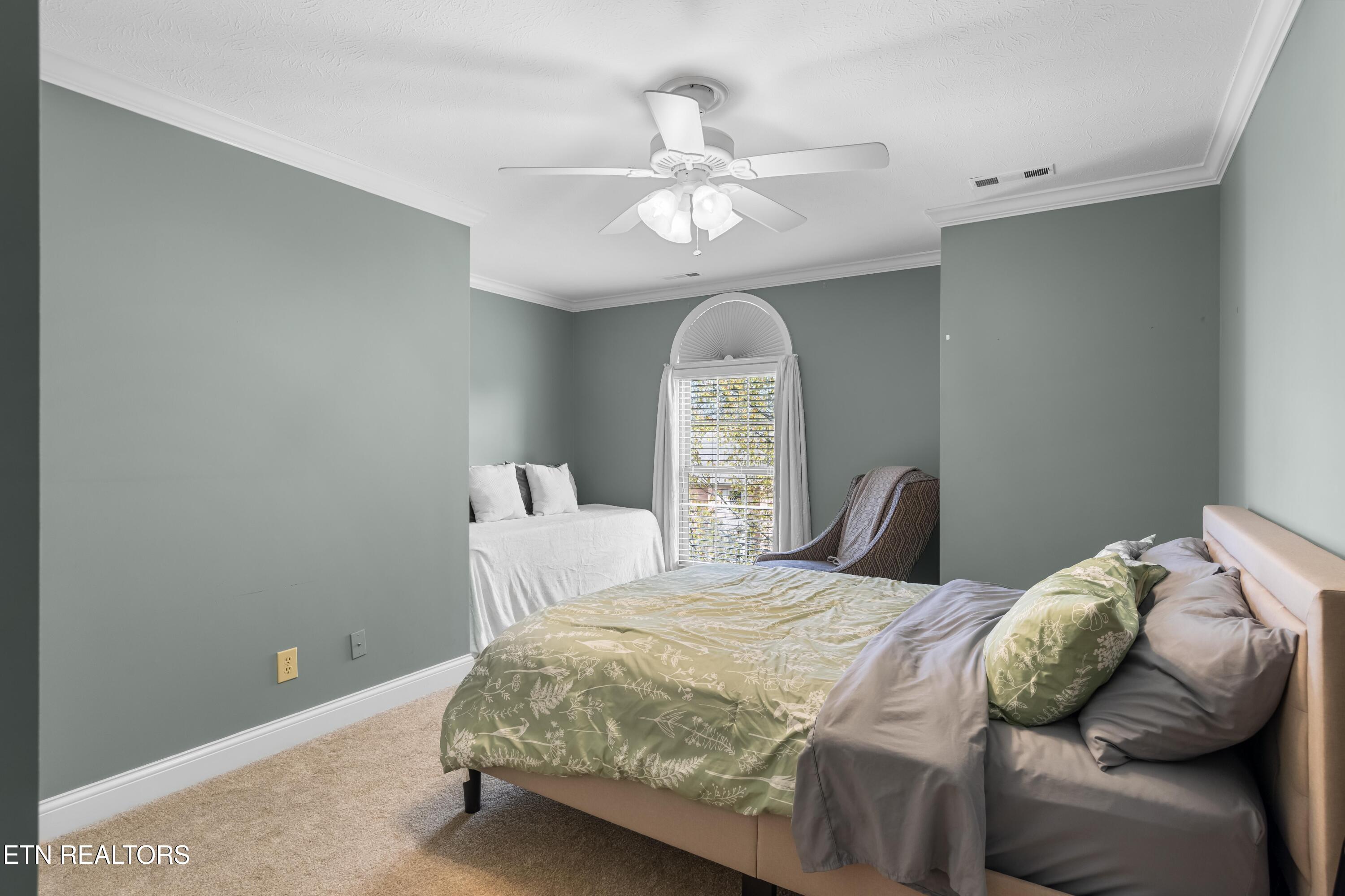 724 Summit Lake Court Knoxville TN 37922