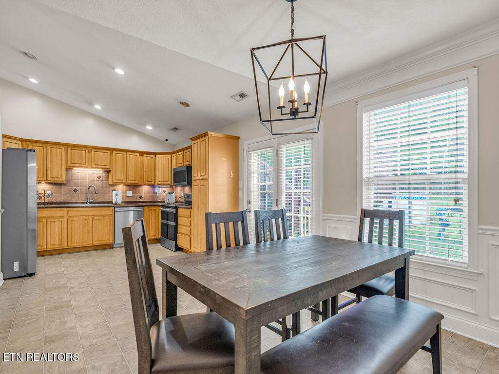 6861 Cardindale Drive Knoxville TN 37918