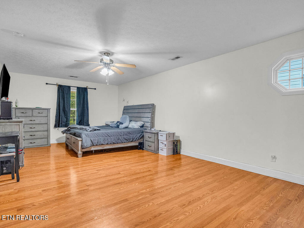 6861 Cardindale Drive Knoxville TN 37918