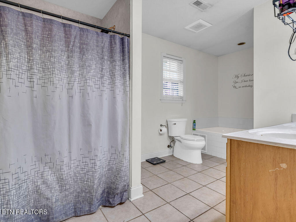 6861 Cardindale Drive Knoxville TN 37918