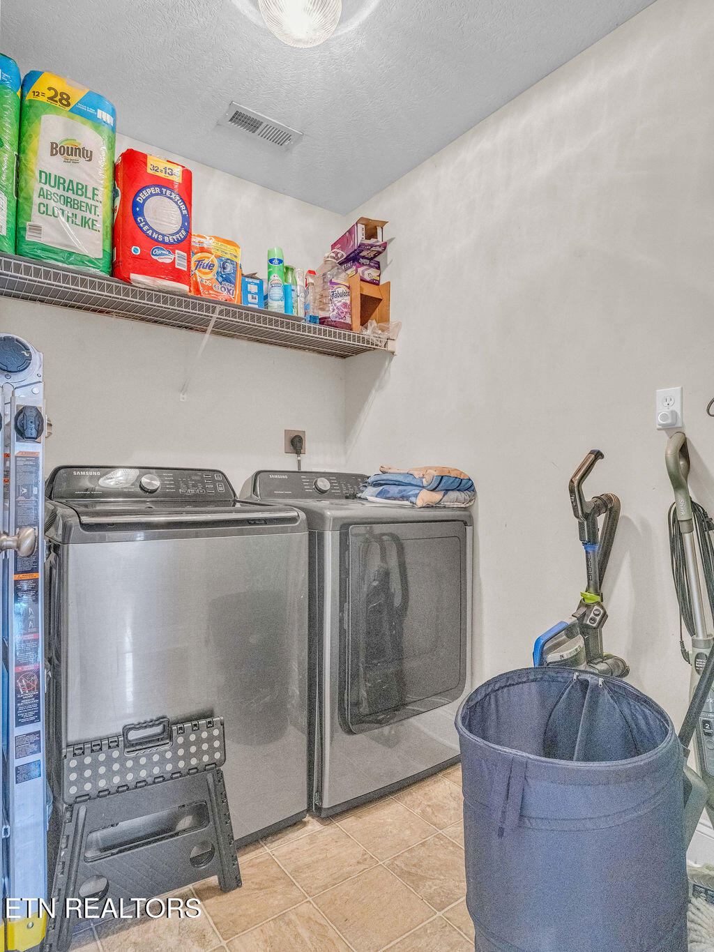 6861 Cardindale Drive Knoxville TN 37918