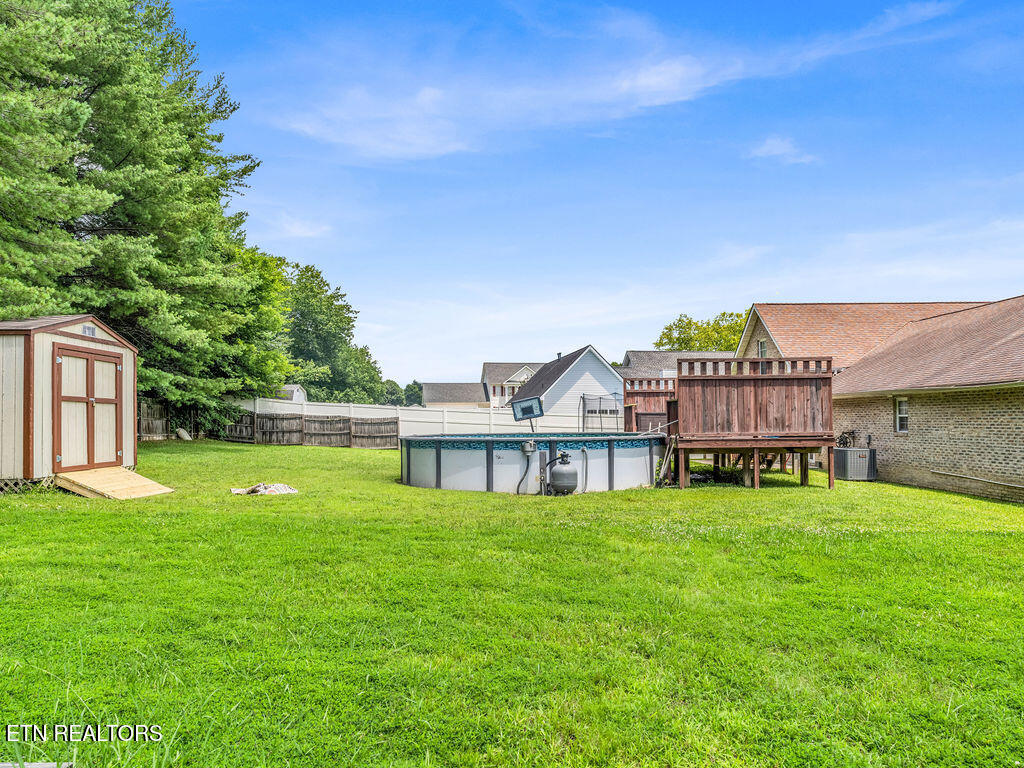 6861 Cardindale Drive Knoxville TN 37918