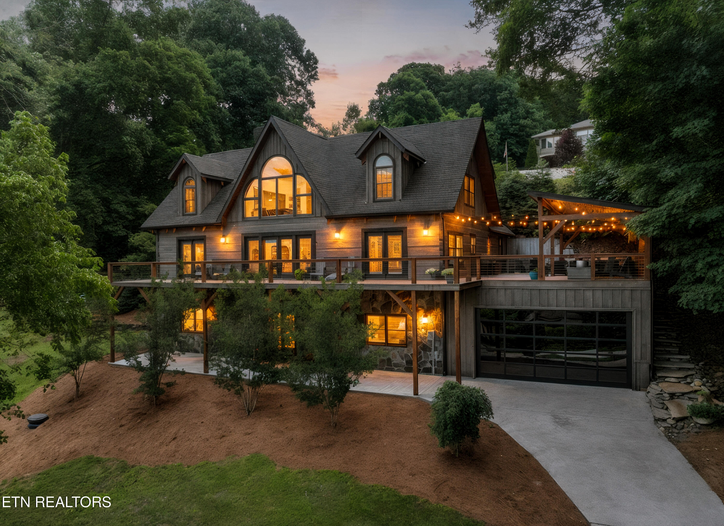 198 E Cove Drive Greenback TN 37742