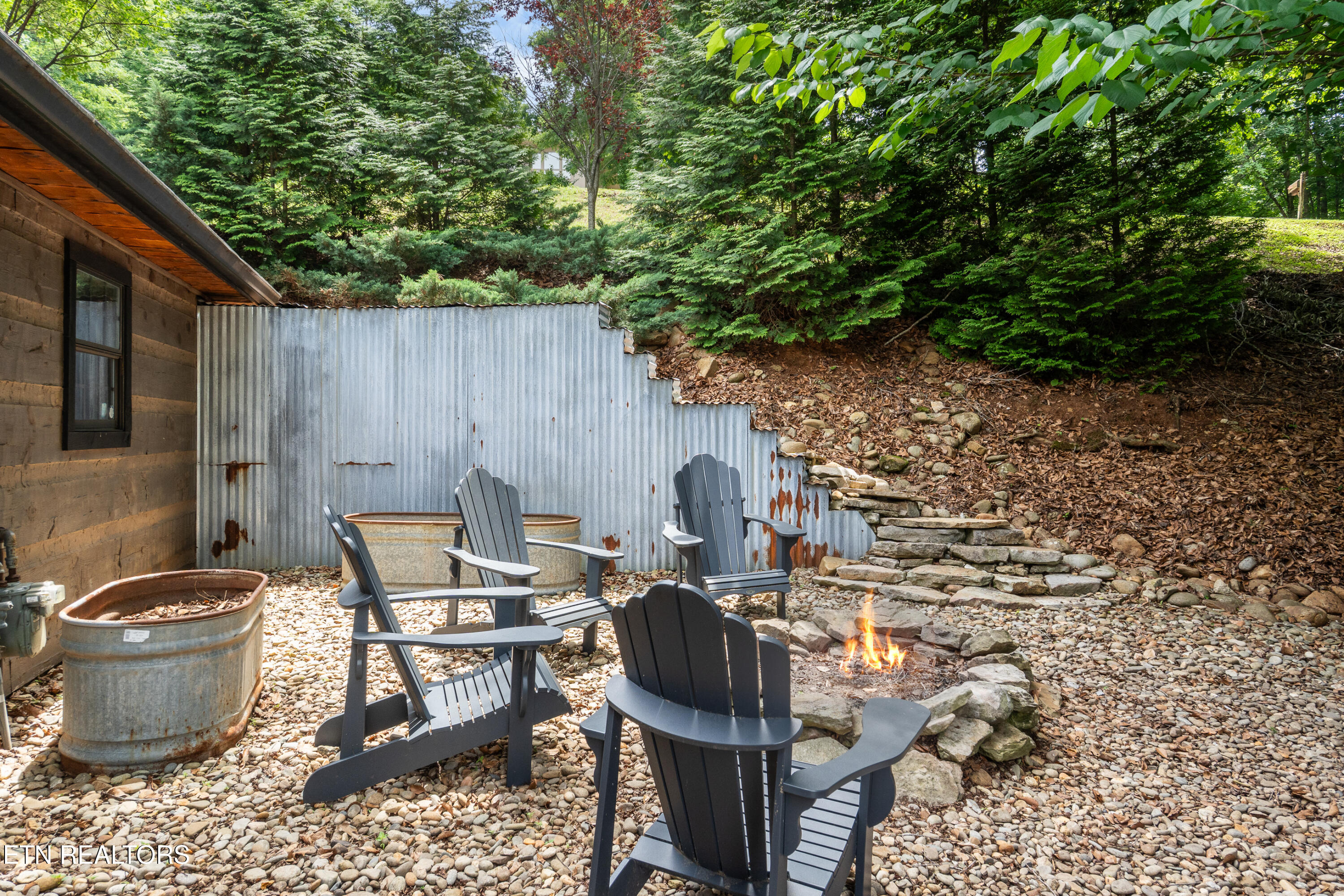 198 E Cove Drive Greenback TN 37742