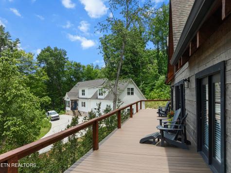198 E Cove Drive Greenback TN 37742