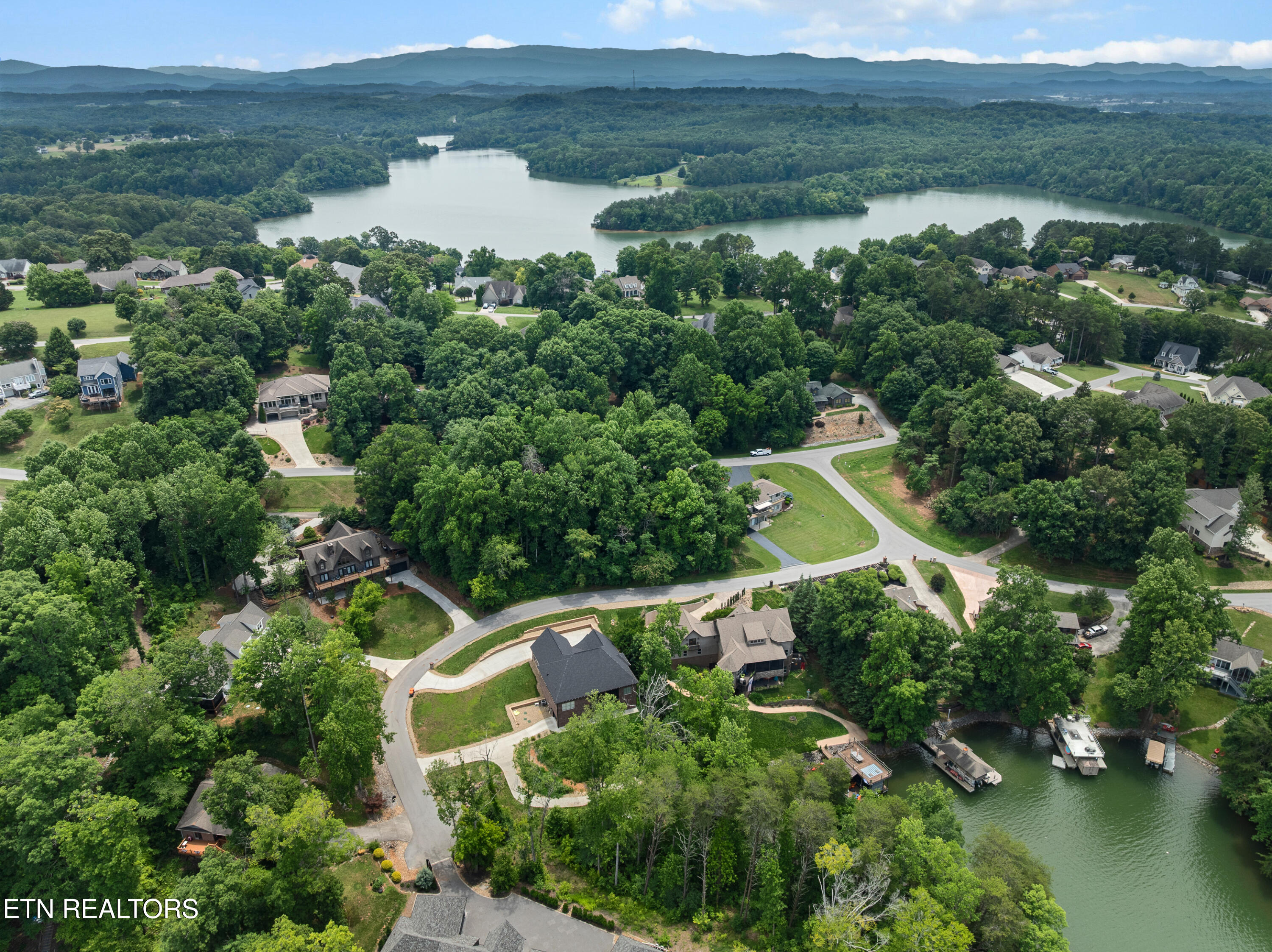 198 E Cove Drive Greenback TN 37742