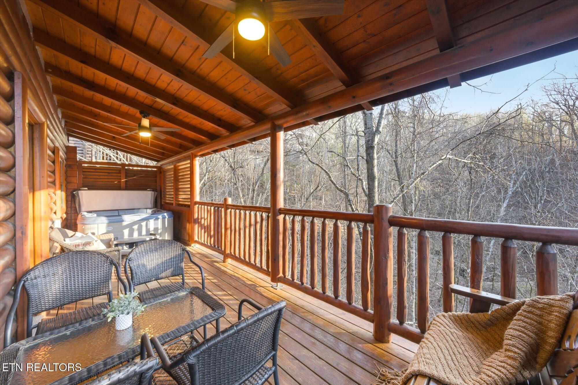 2016 Bear Creek Way Pigeon Forge TN 37862
