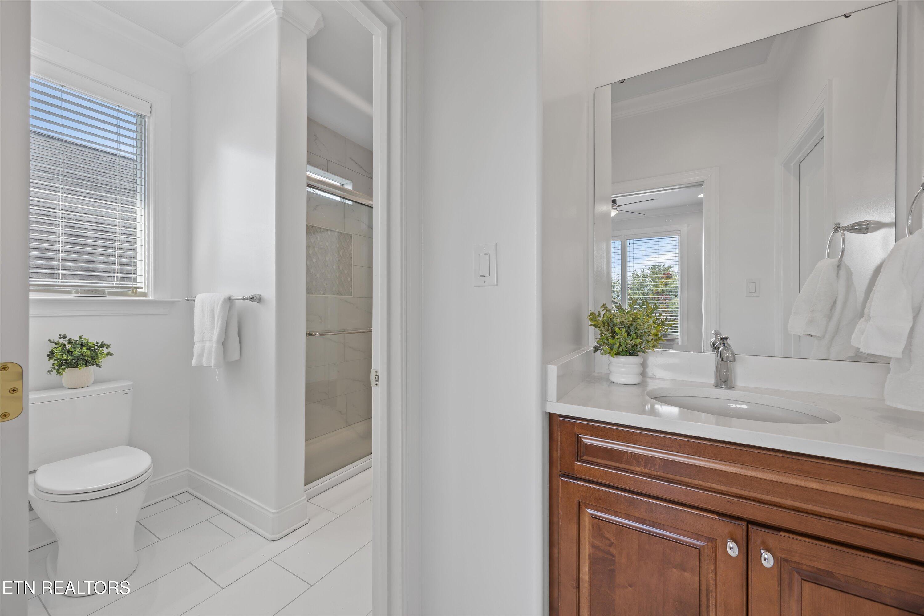 302 Coweta Court Loudon TN 37774
